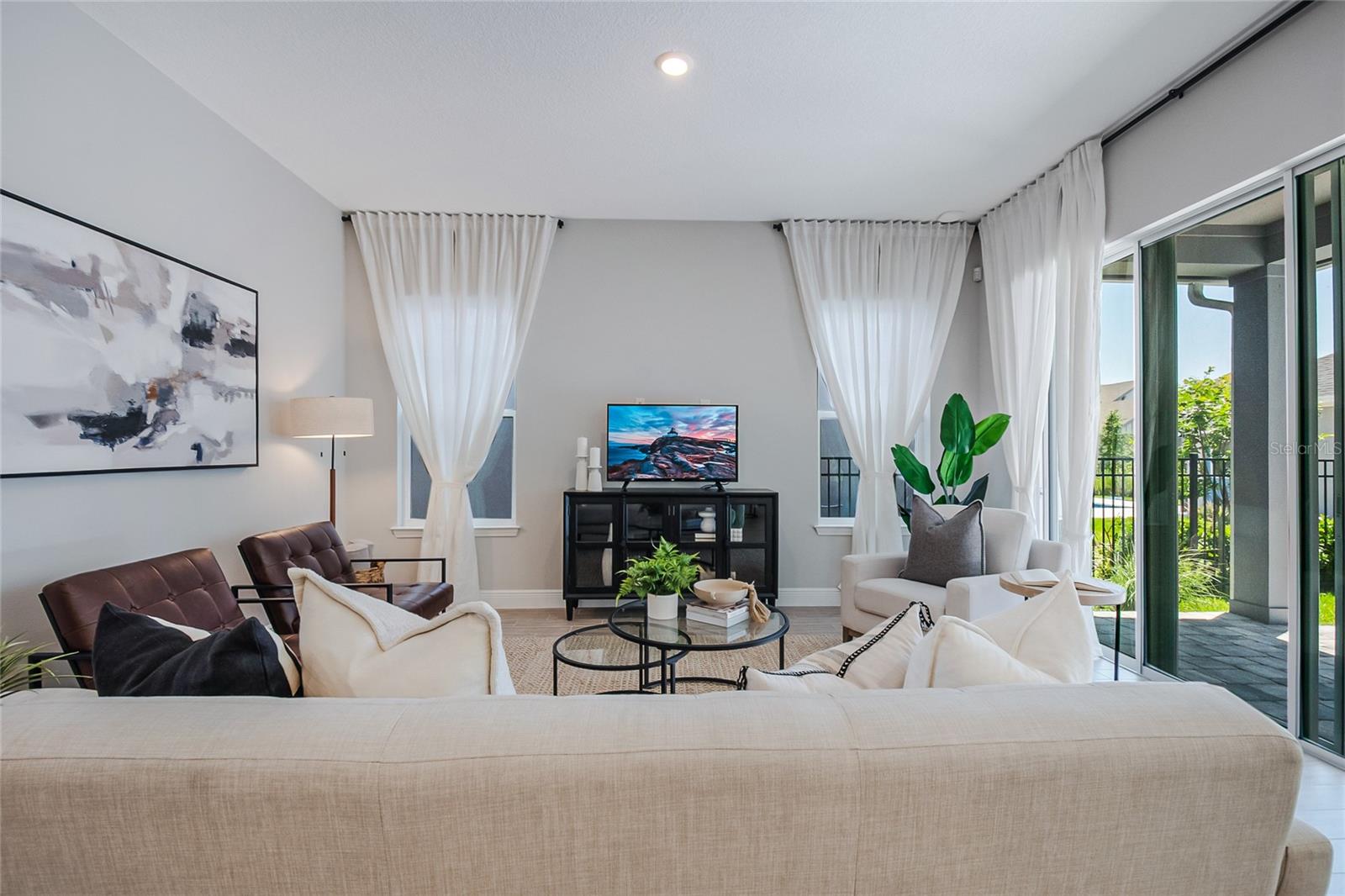 Image 24 of 84 For 10657 Marconi Avenue