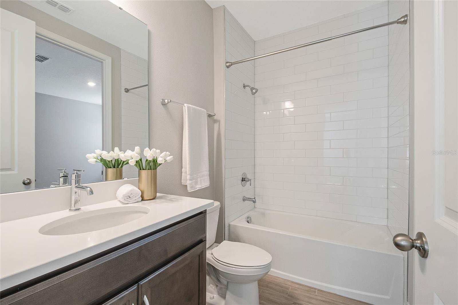 Image 48 of 84 For 10657 Marconi Avenue