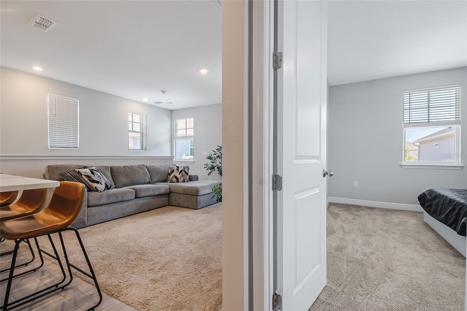 Image 62 of 84 For 10657 Marconi Avenue