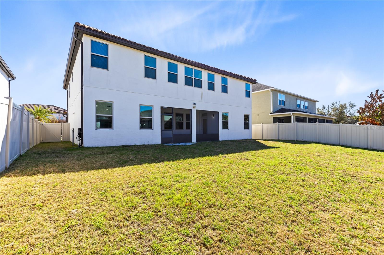 Image 36 of 42 For 14978 Fells Lane