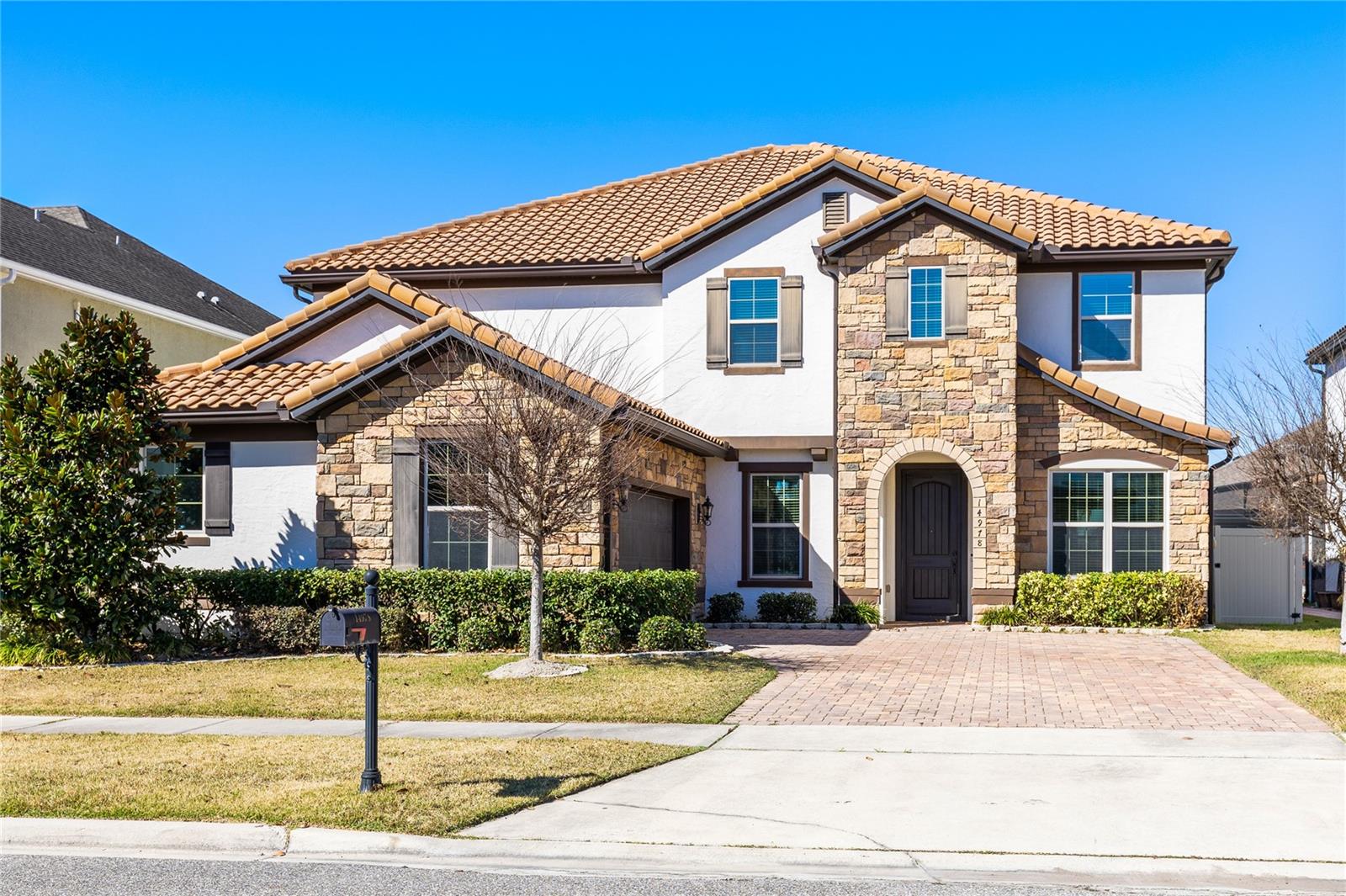 Image 41 of 42 For 14978 Fells Lane