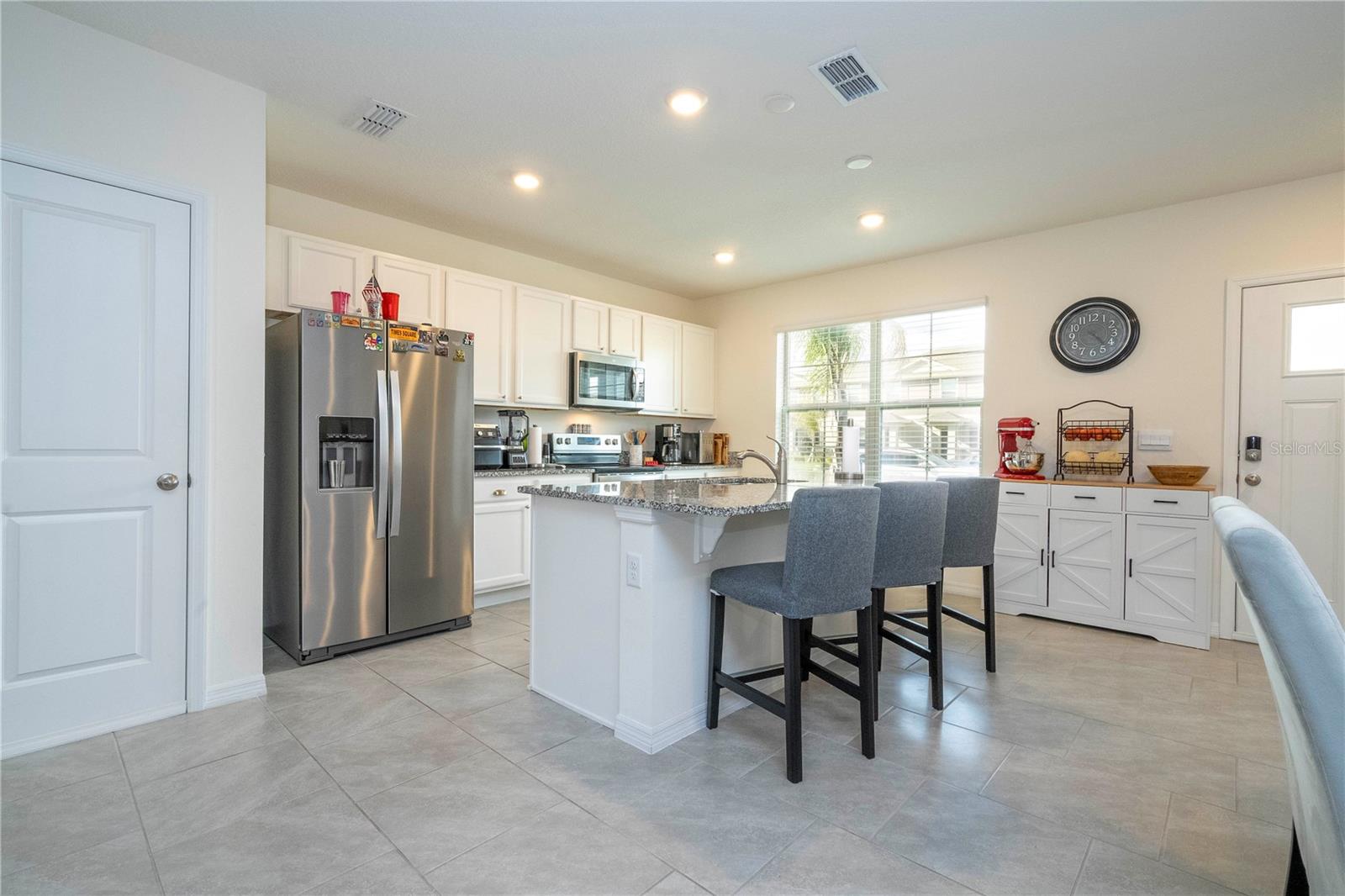 Image 11 of 47 For 12032 Holystone Street