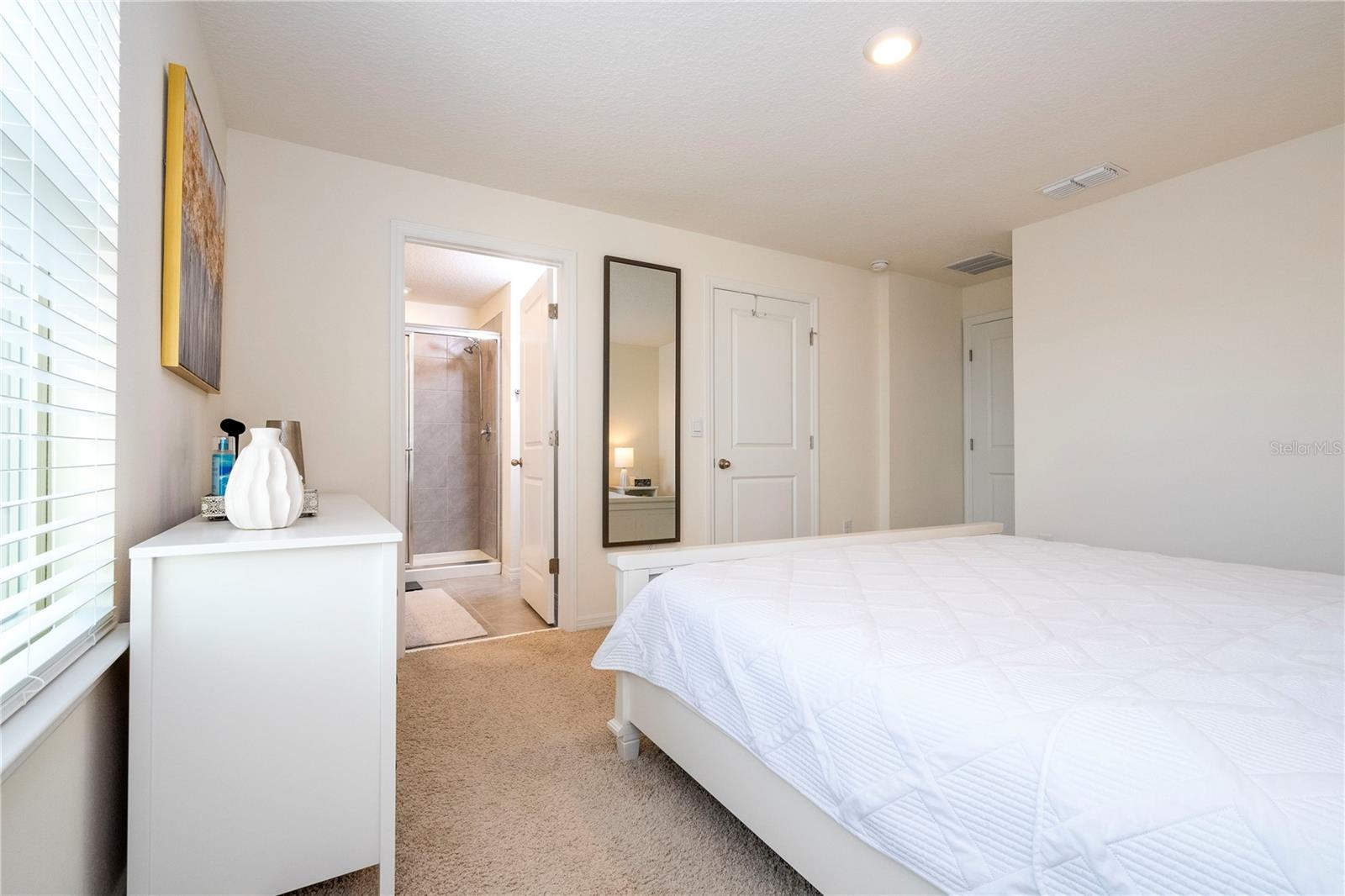 Image 36 of 47 For 12032 Holystone Street