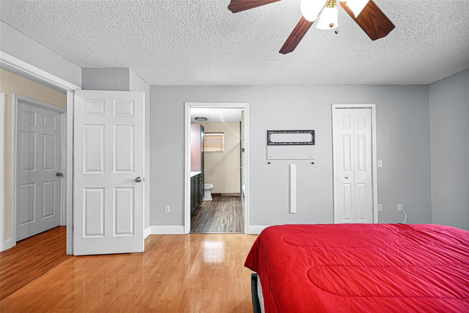 Image 14 of 63 For 26543 122nd Place