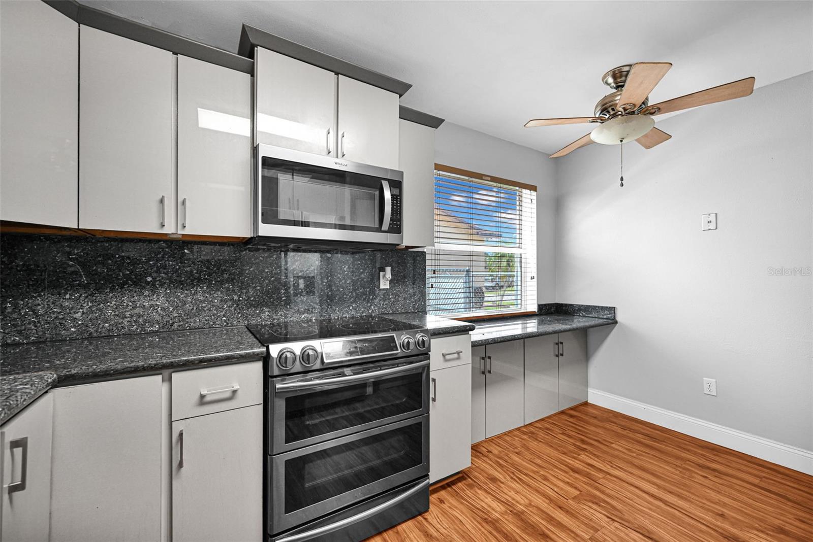 Image 27 of 63 For 26543 122nd Place