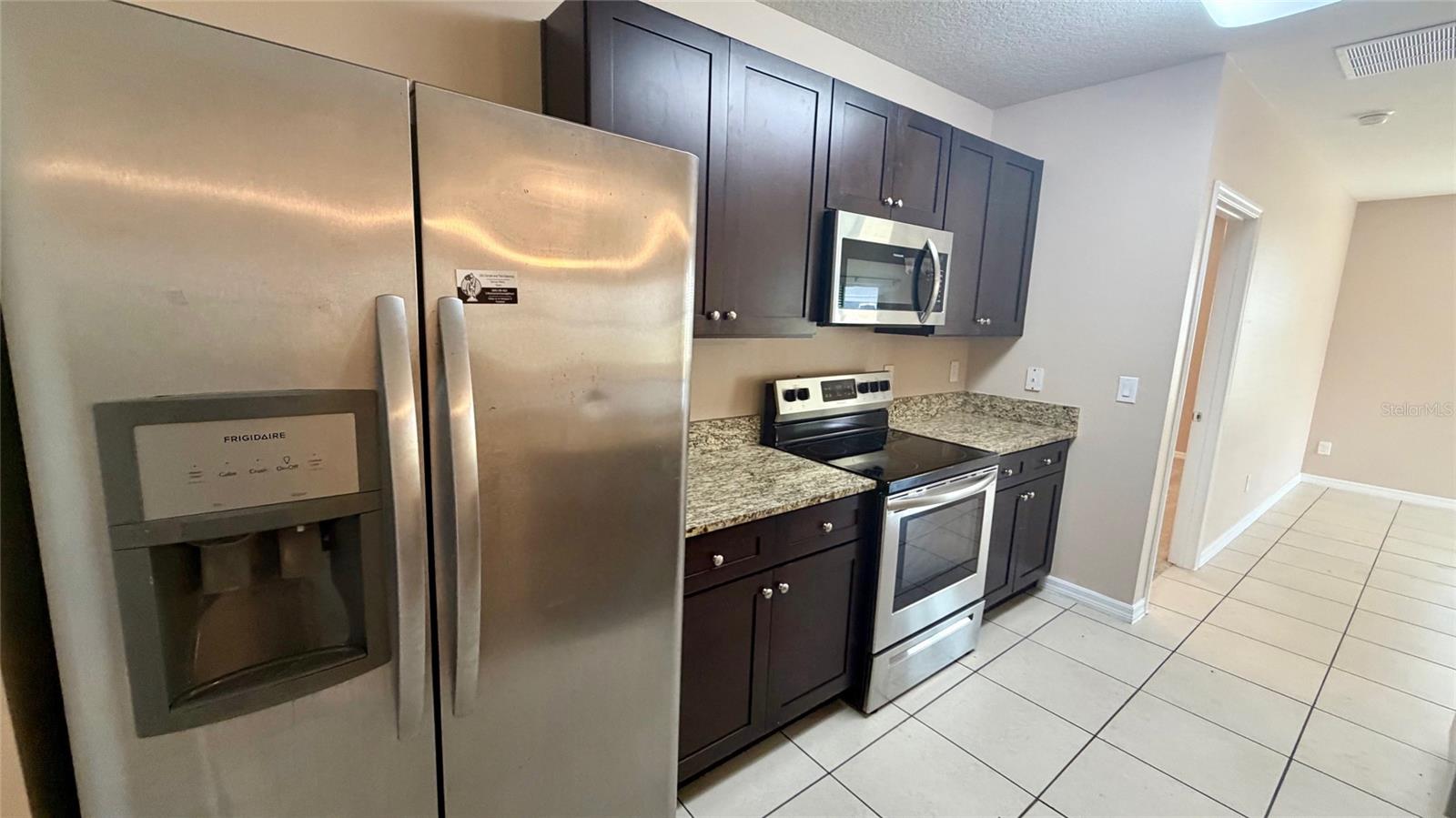 Image 10 of 31 For 3342 Landing View