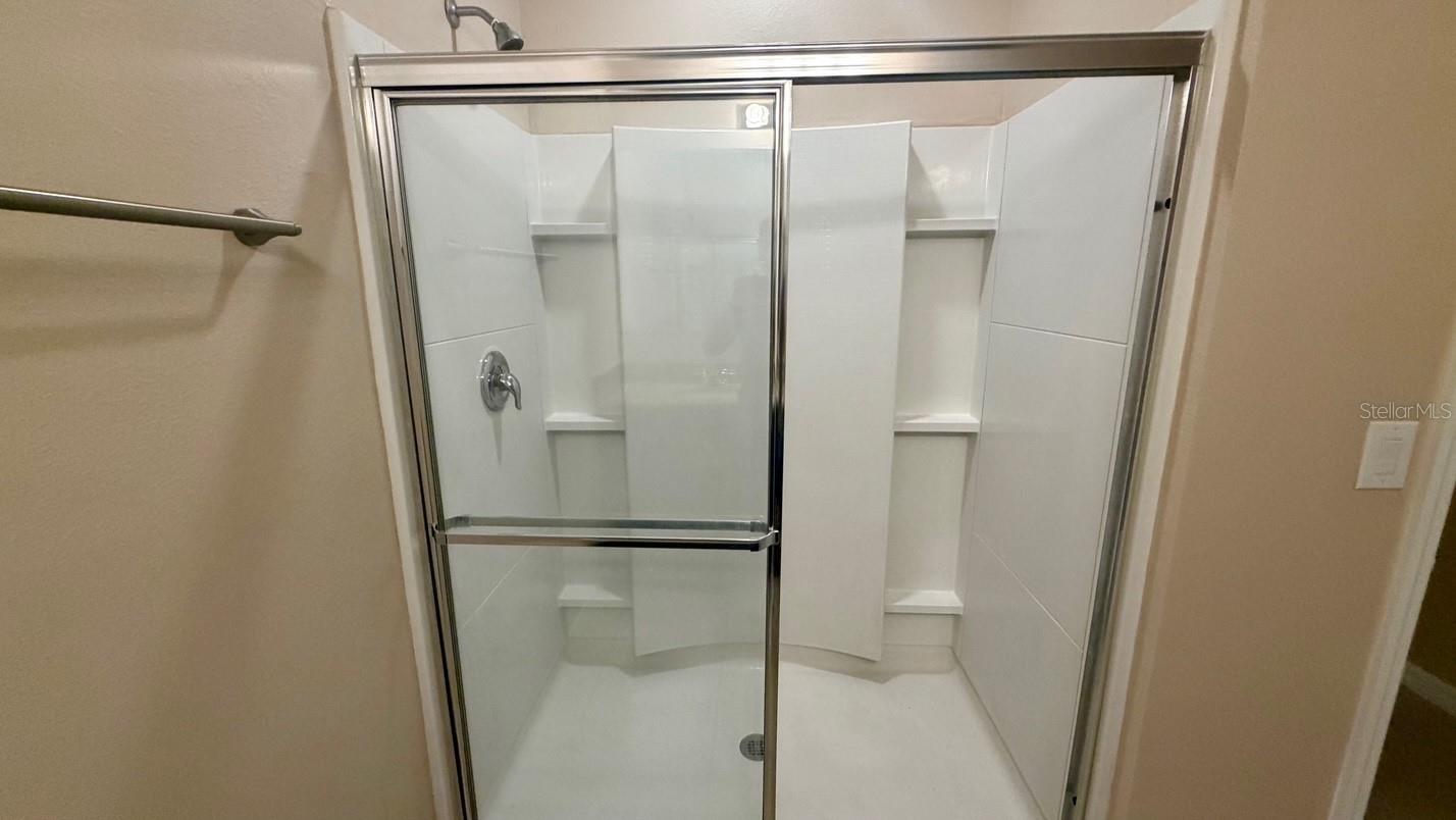 Image 17 of 31 For 3342 Landing View