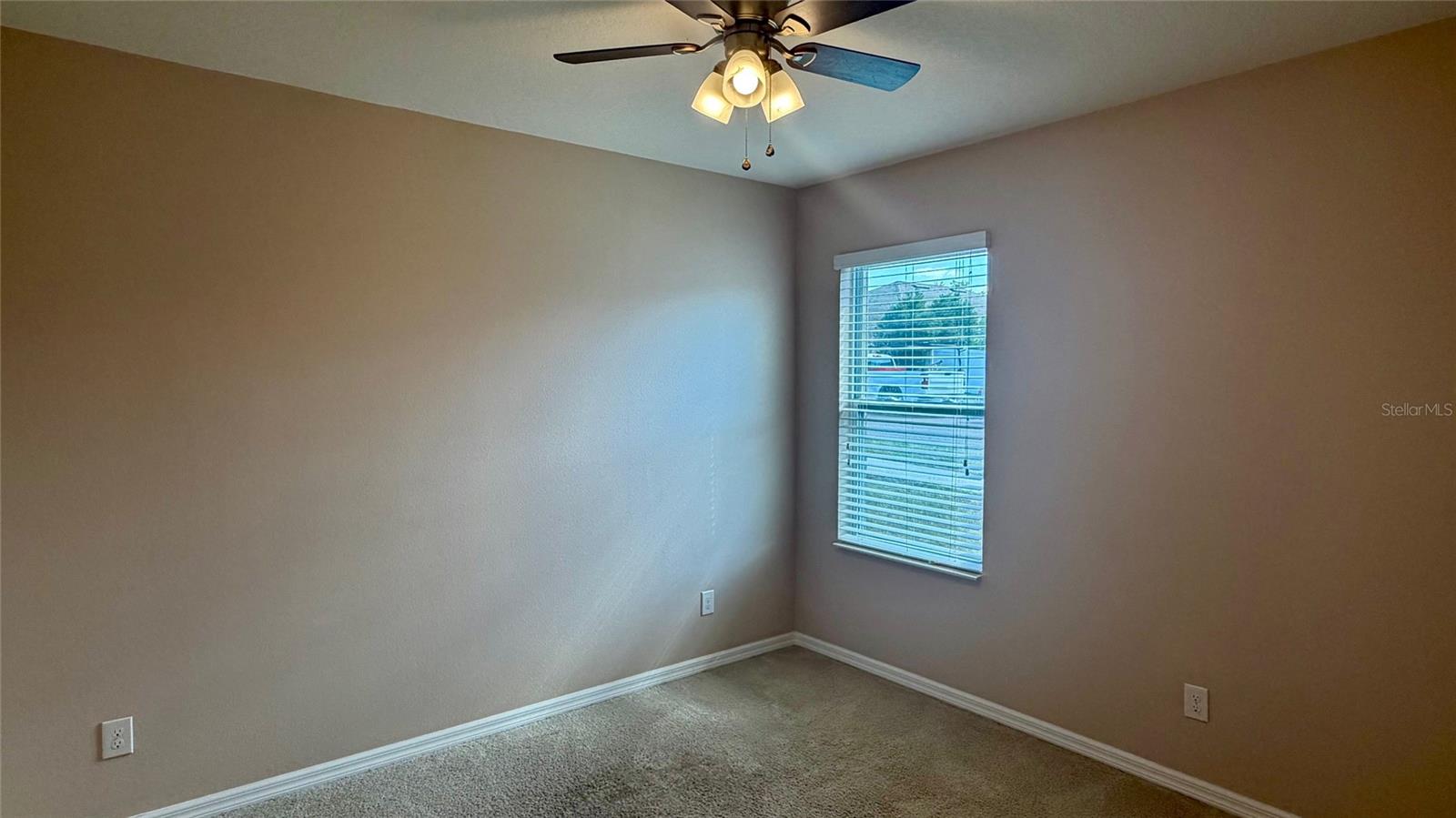 Image 20 of 31 For 3342 Landing View