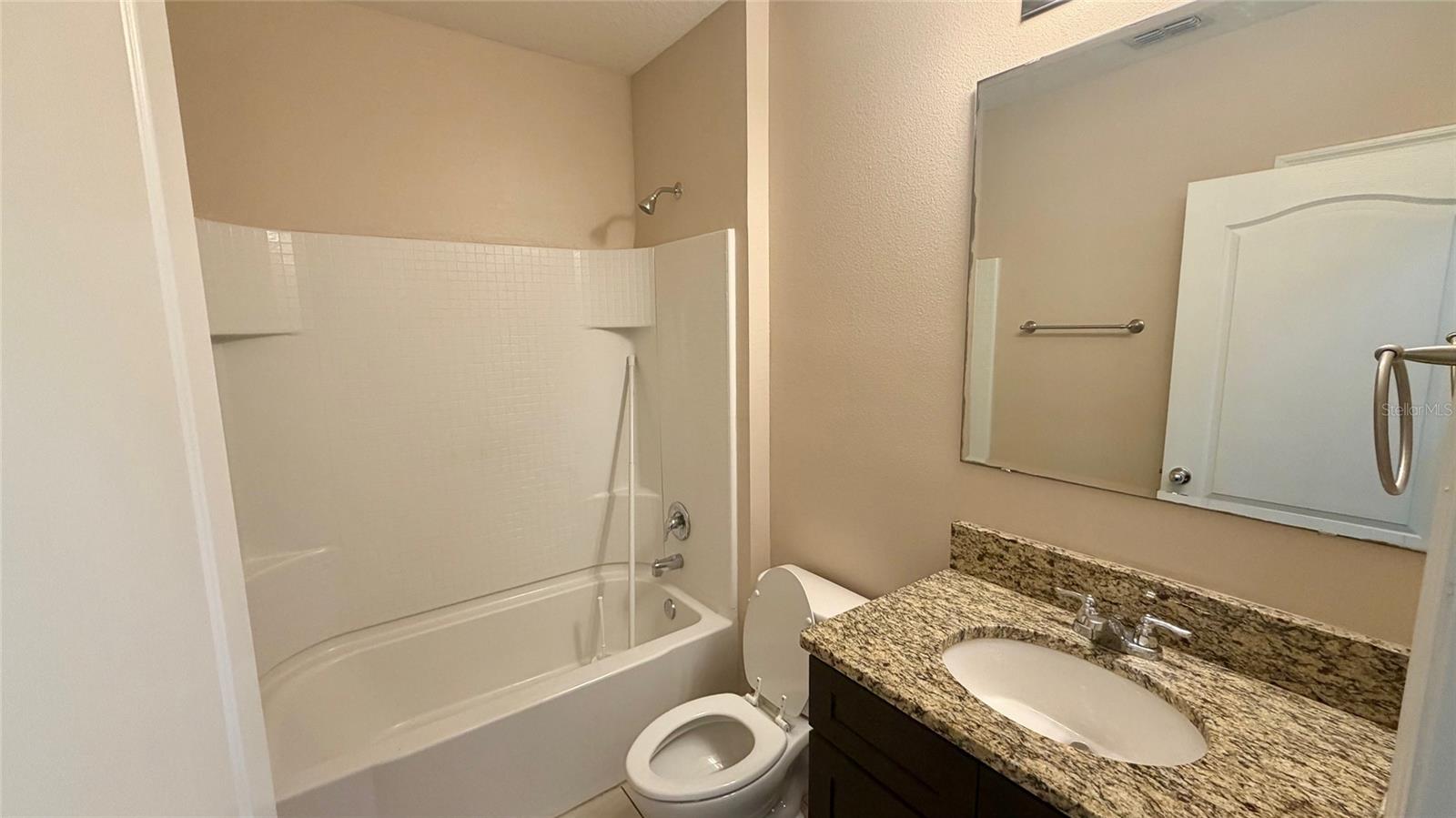 Image 21 of 31 For 3342 Landing View