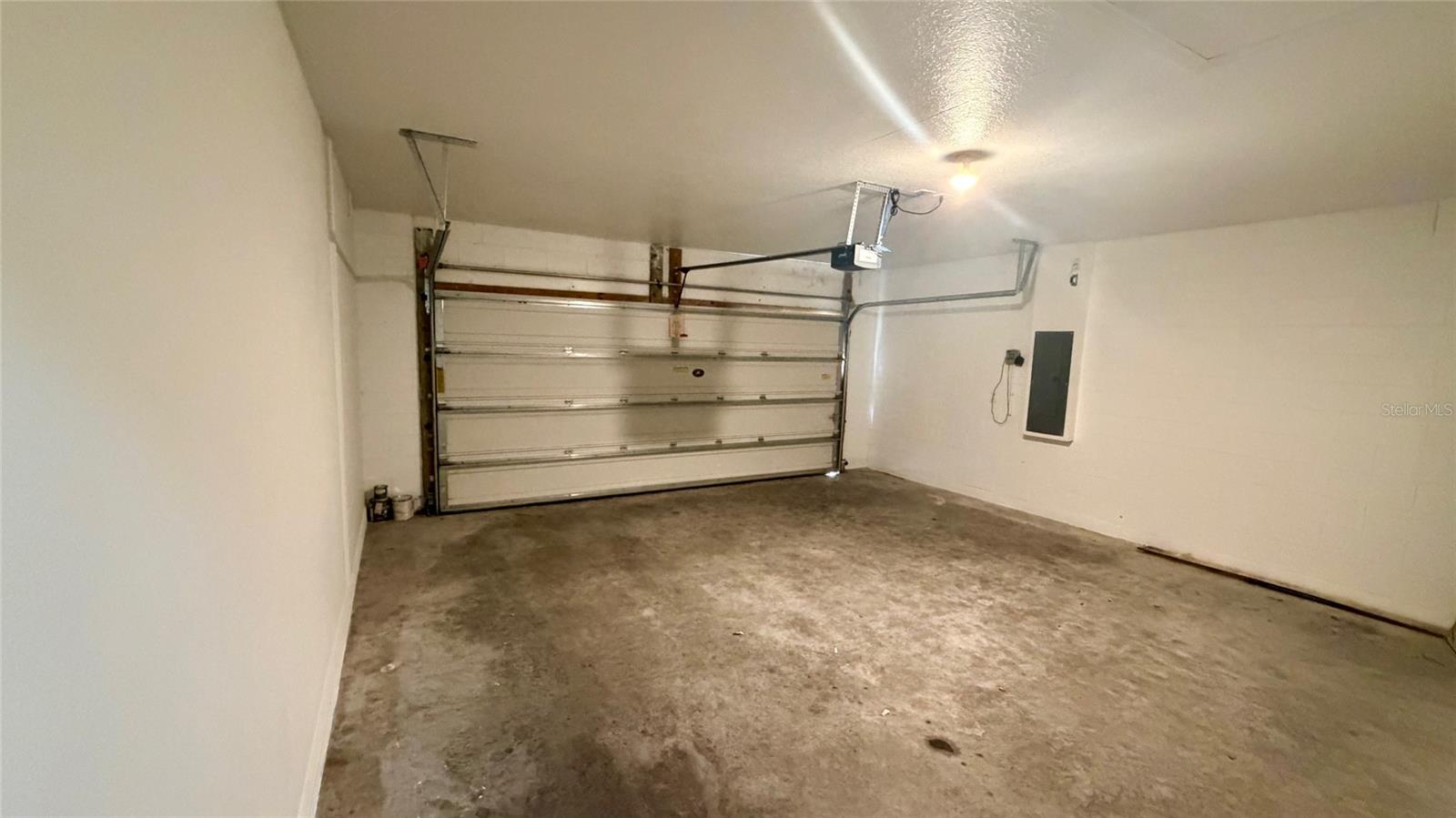 Image 24 of 31 For 3342 Landing View