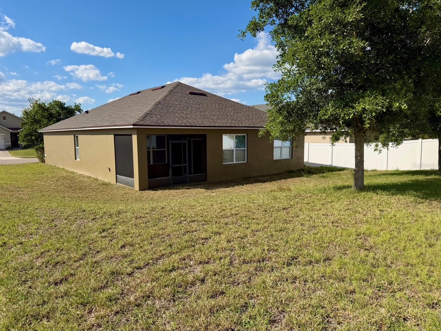 Image 26 of 31 For 3342 Landing View