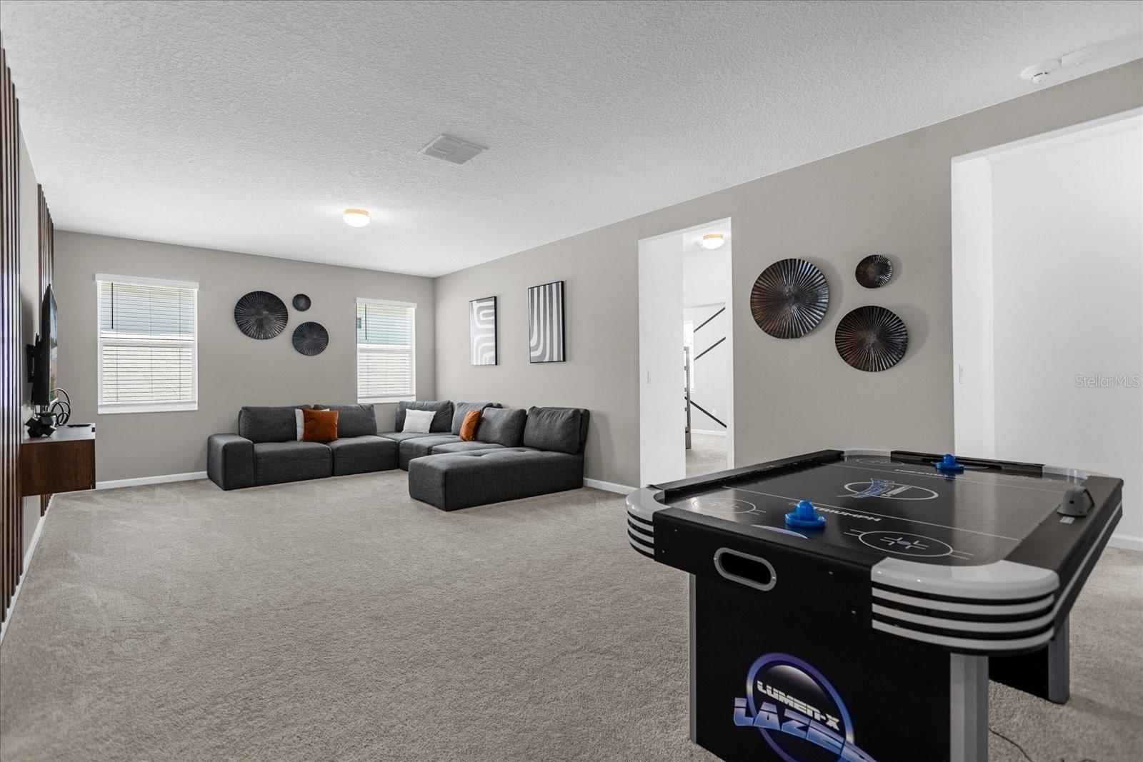 Image 17 of 52 For 258 Marcello Boulevard