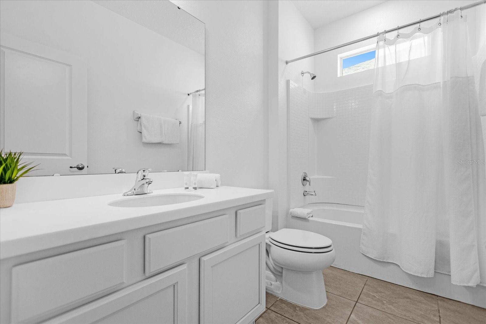 Image 25 of 52 For 258 Marcello Boulevard