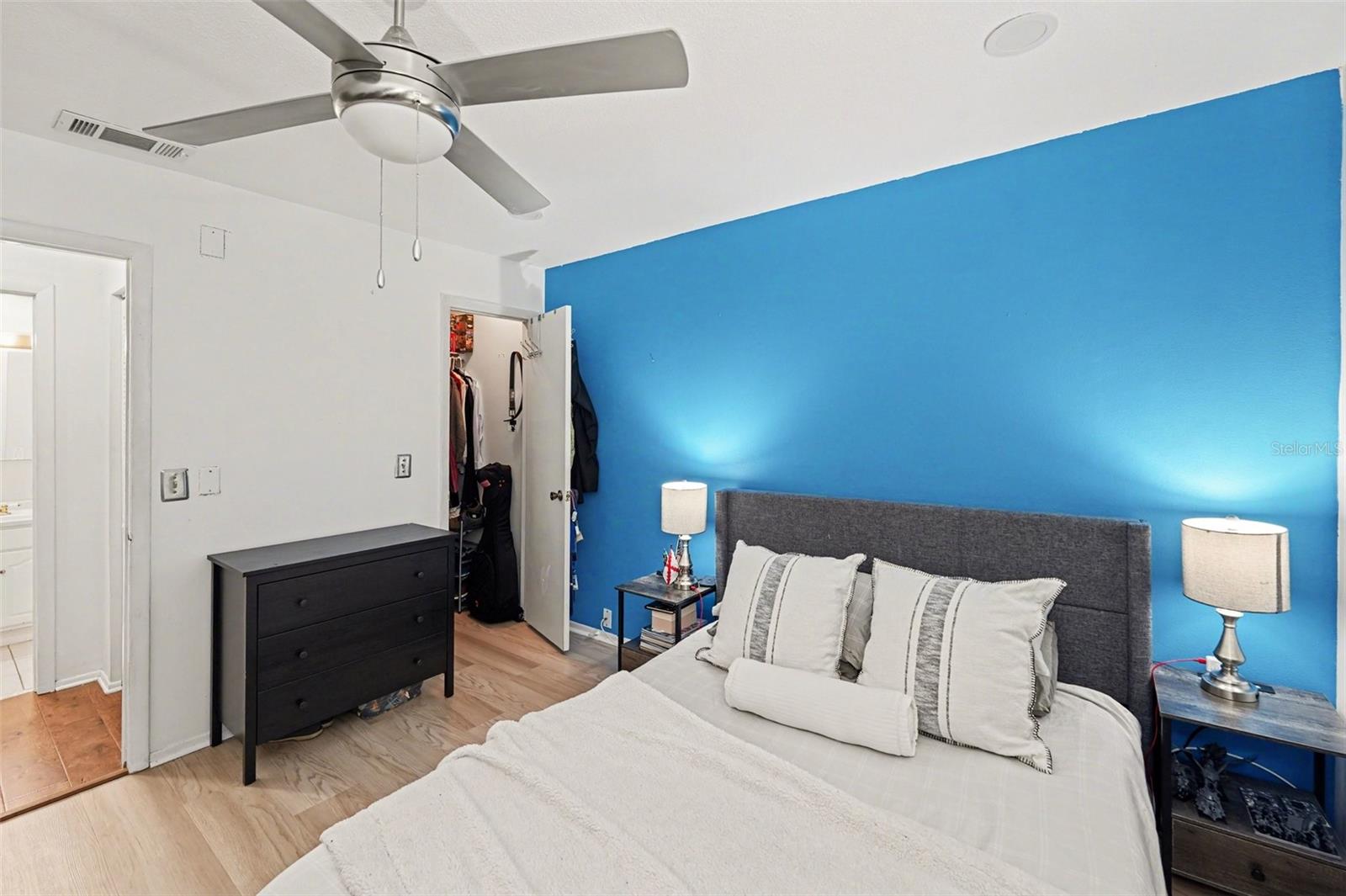 Image 15 of 29 For 604 Limetree Drive