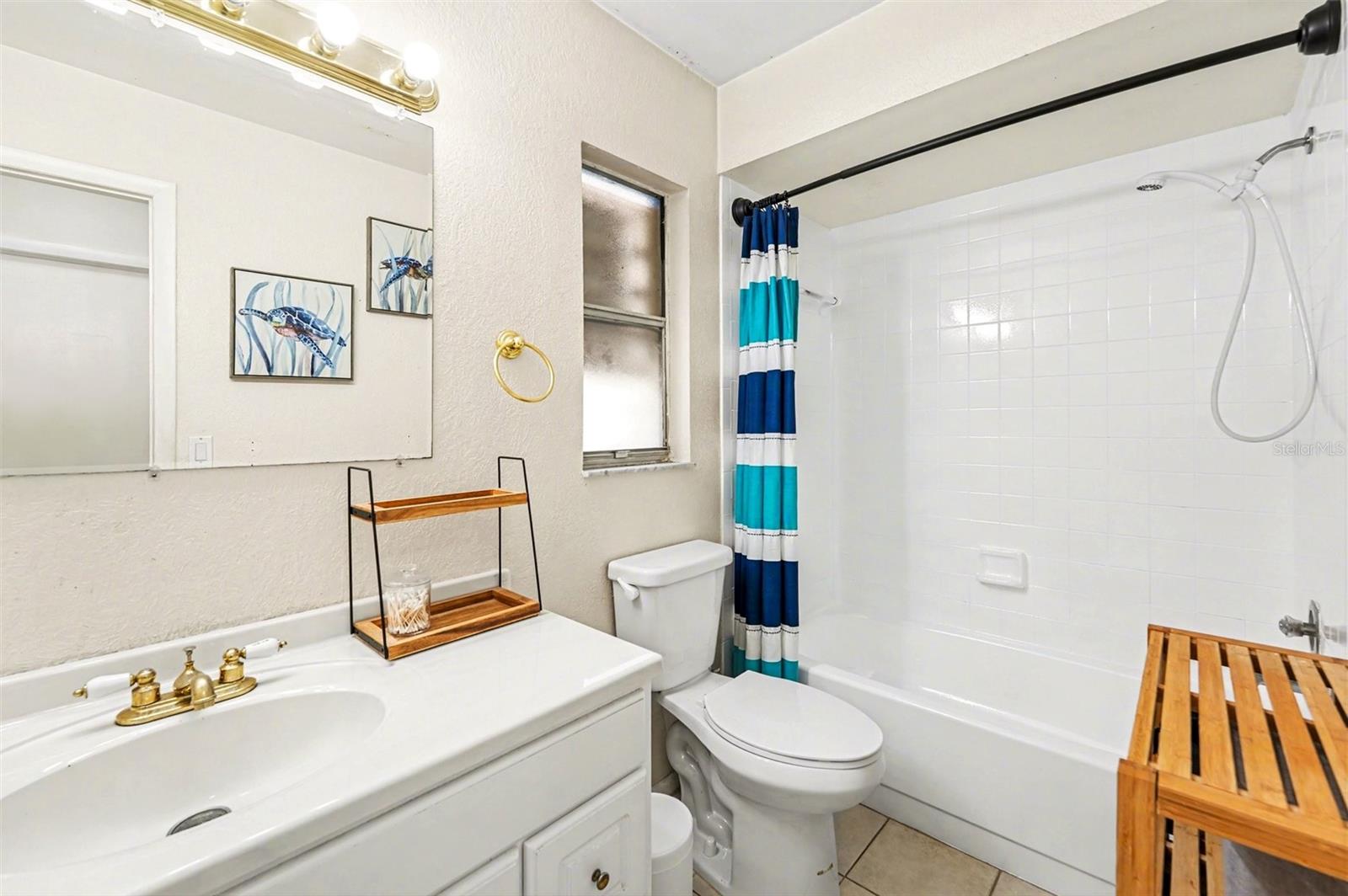 Image 16 of 29 For 604 Limetree Drive