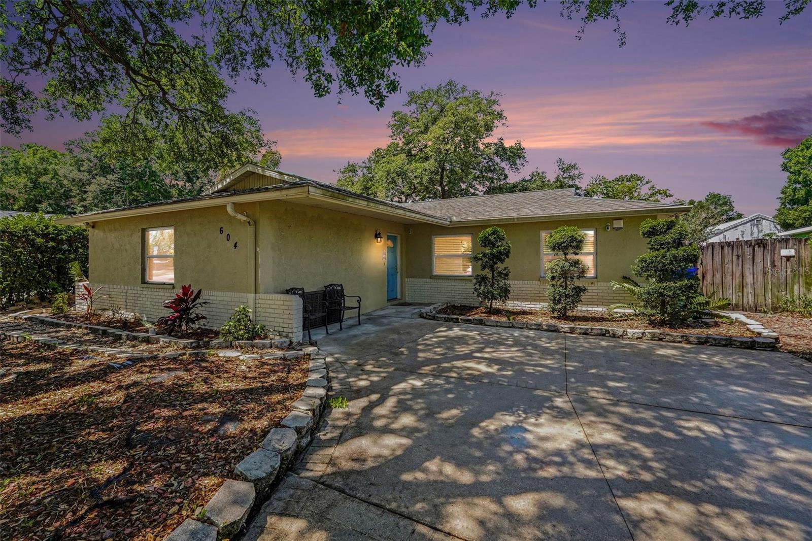 Image 2 of 29 For 604 Limetree Drive