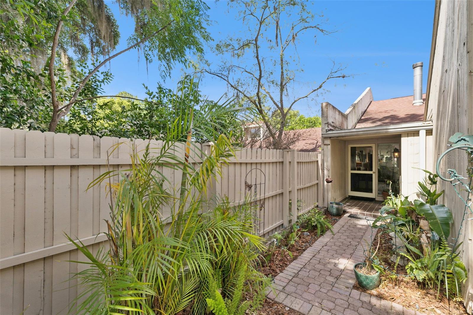 Image 29 of 62 For 106 Hidden Oak Drive