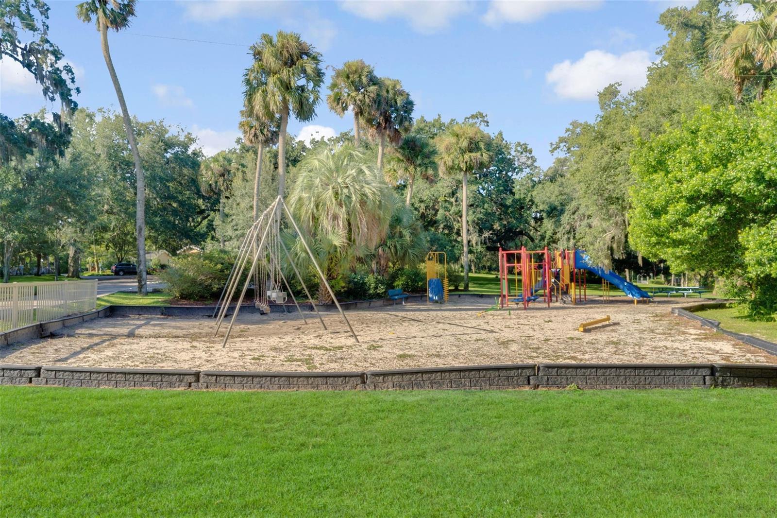 Image 57 of 62 For 106 Hidden Oak Drive