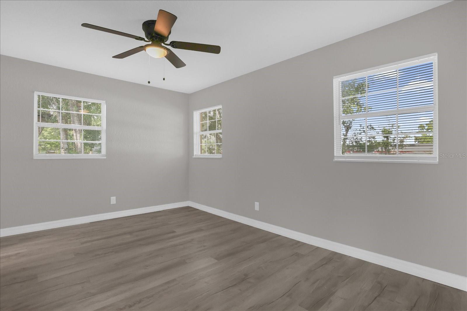 Image 15 of 29 For 313 Salina Drive