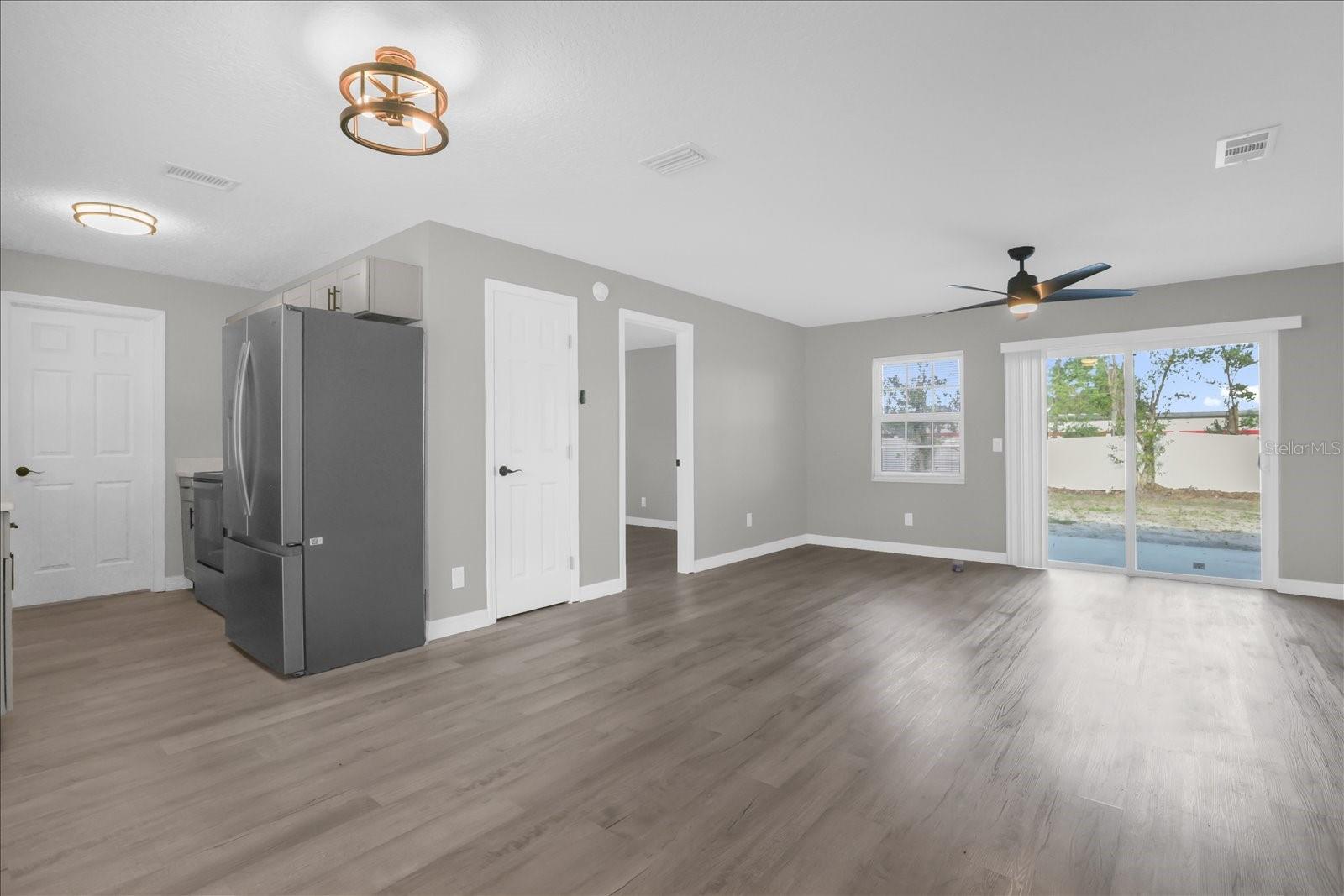 Image 4 of 29 For 313 Salina Drive