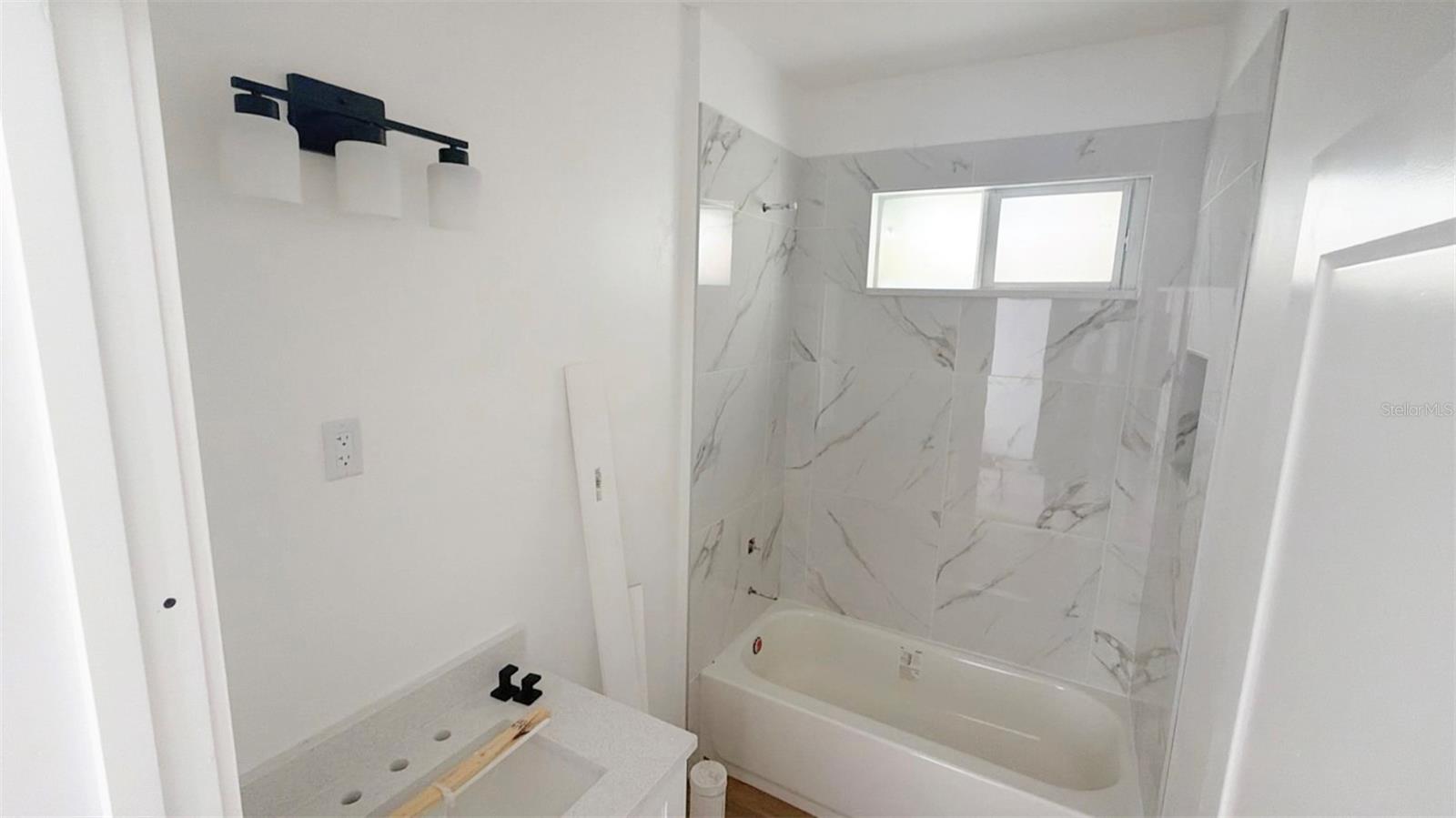 Image 2 of 3 For 2713 San Luis Road