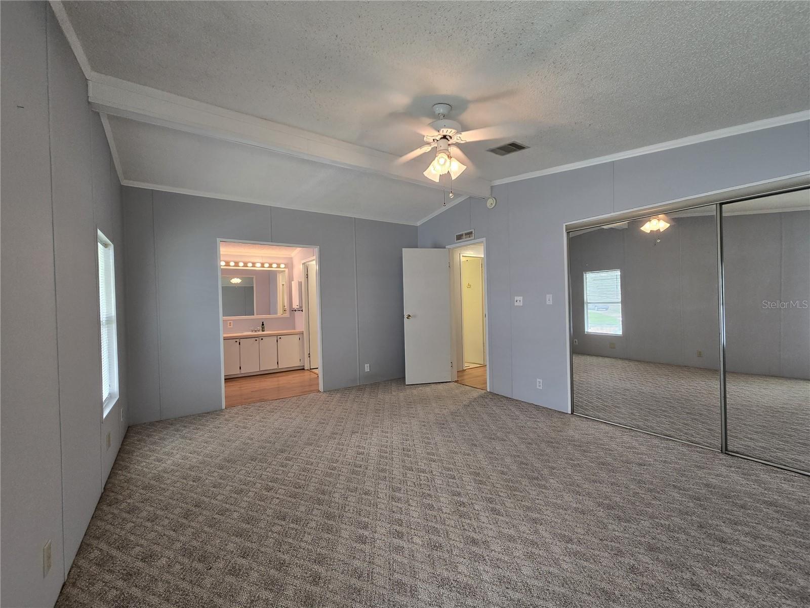 Image 11 of 29 For 4122 Greenbluff Road 821