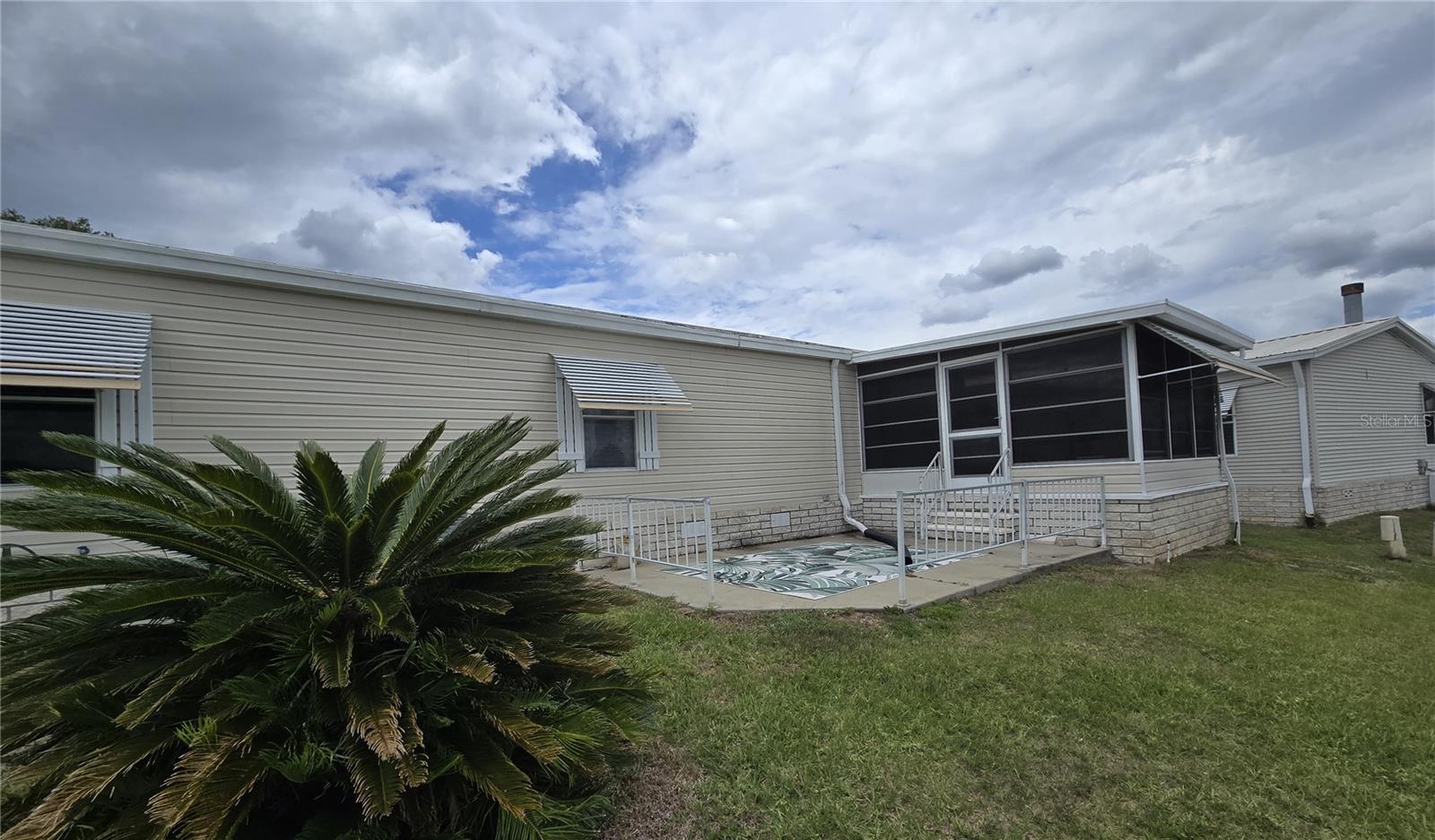 Image 5 of 29 For 4122 Greenbluff Road 821