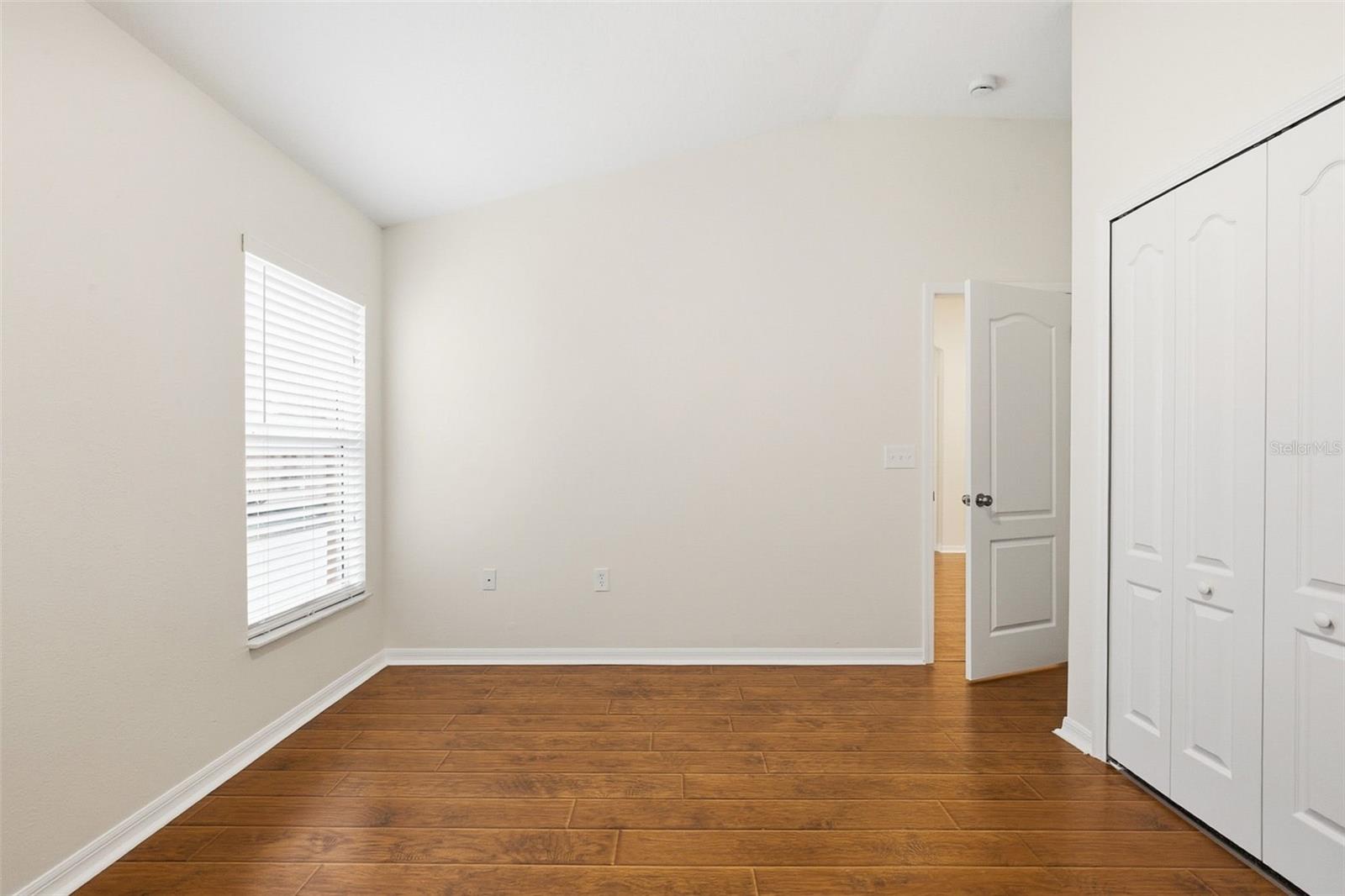 Image 33 of 43 For 15511 Montilla Loop