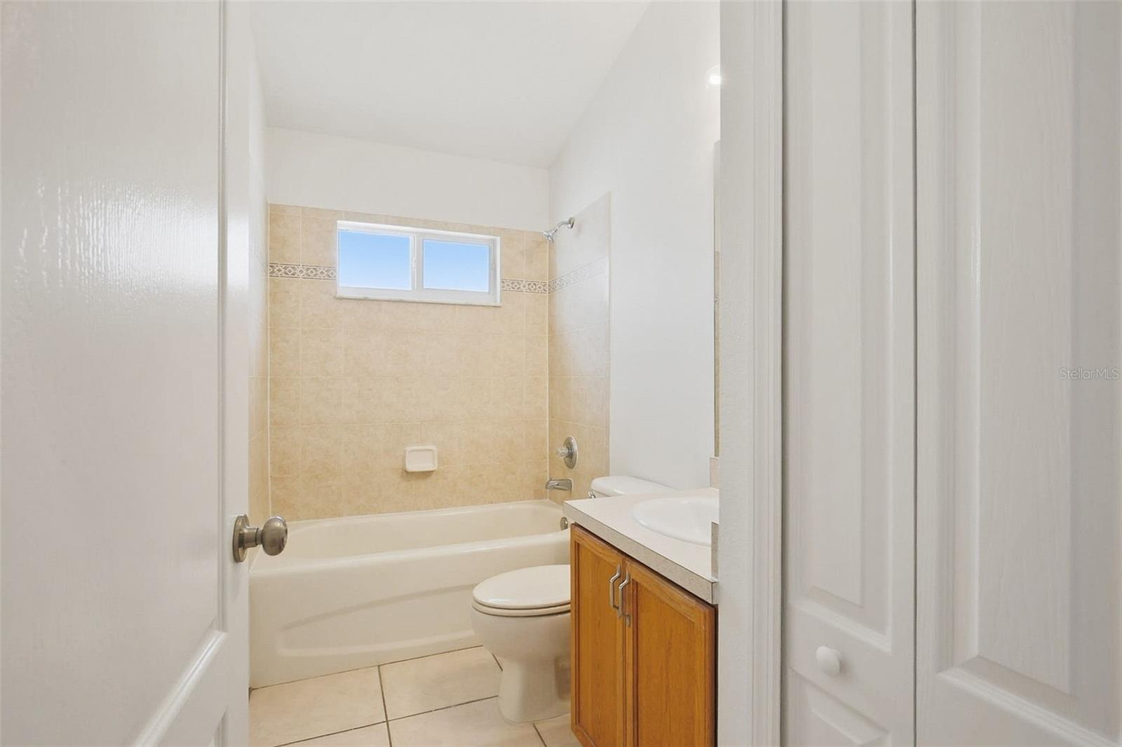 Image 38 of 43 For 15511 Montilla Loop