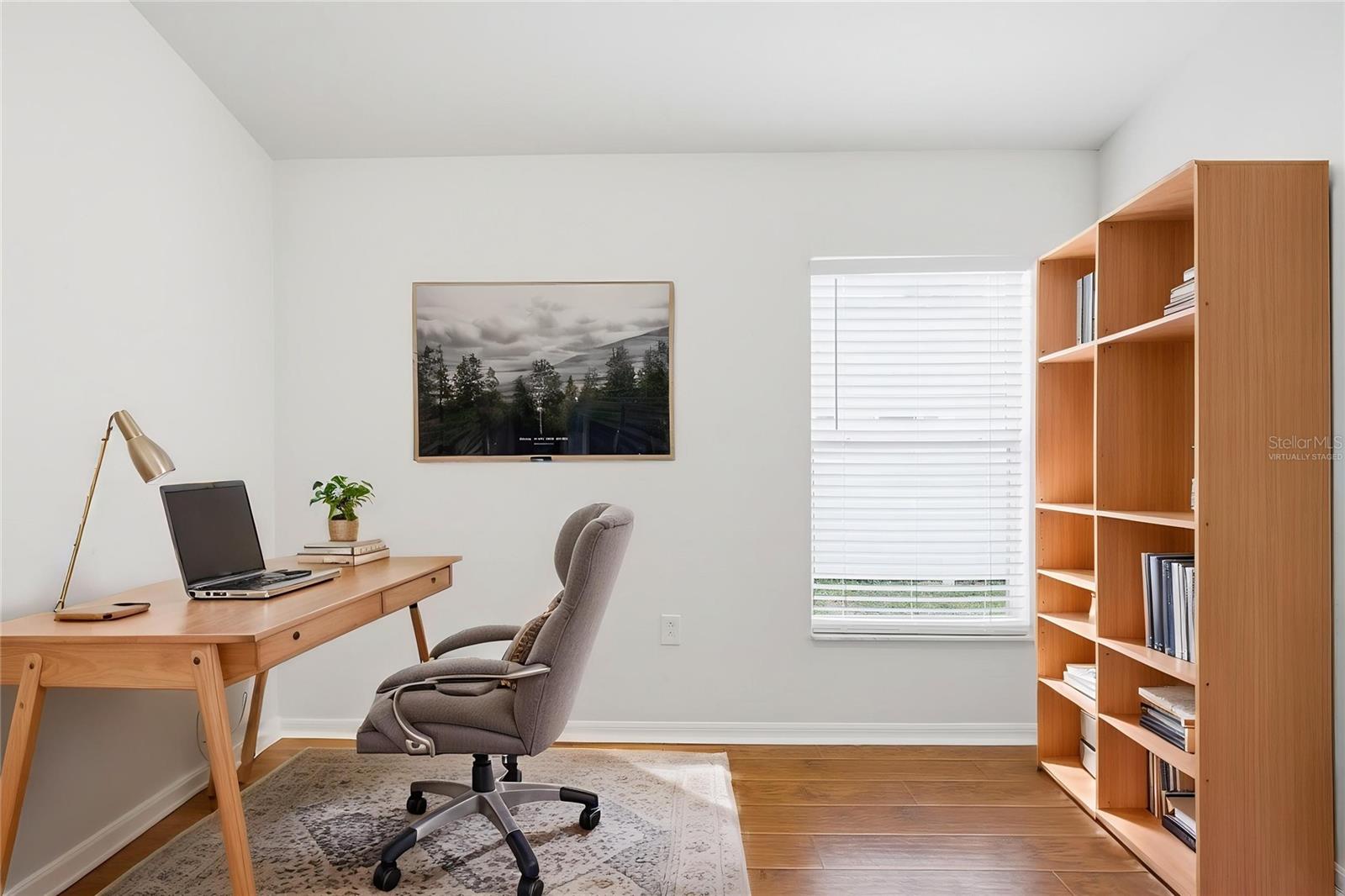 Image 4 of 43 For 15511 Montilla Loop