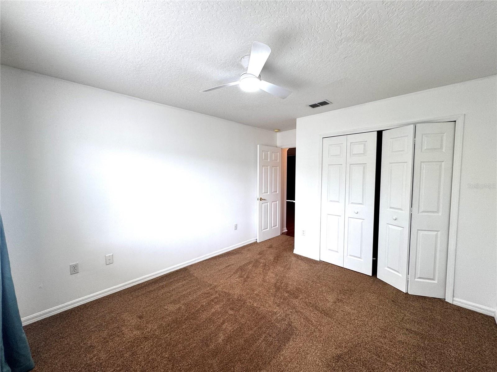 Image 15 of 25 For 205 Paradise Woods Place