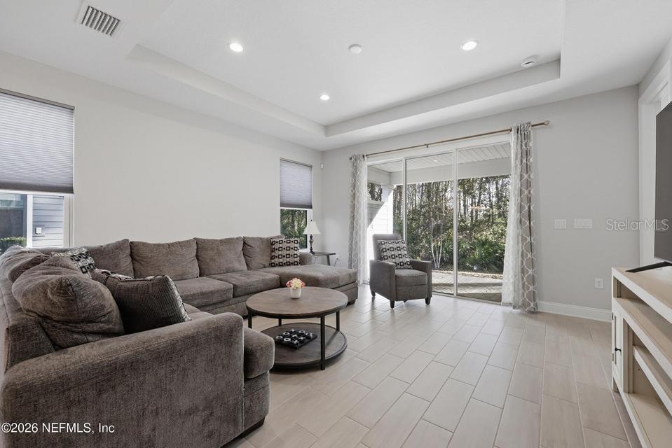 Image 15 of 58 For 10023 Filament Boulevard