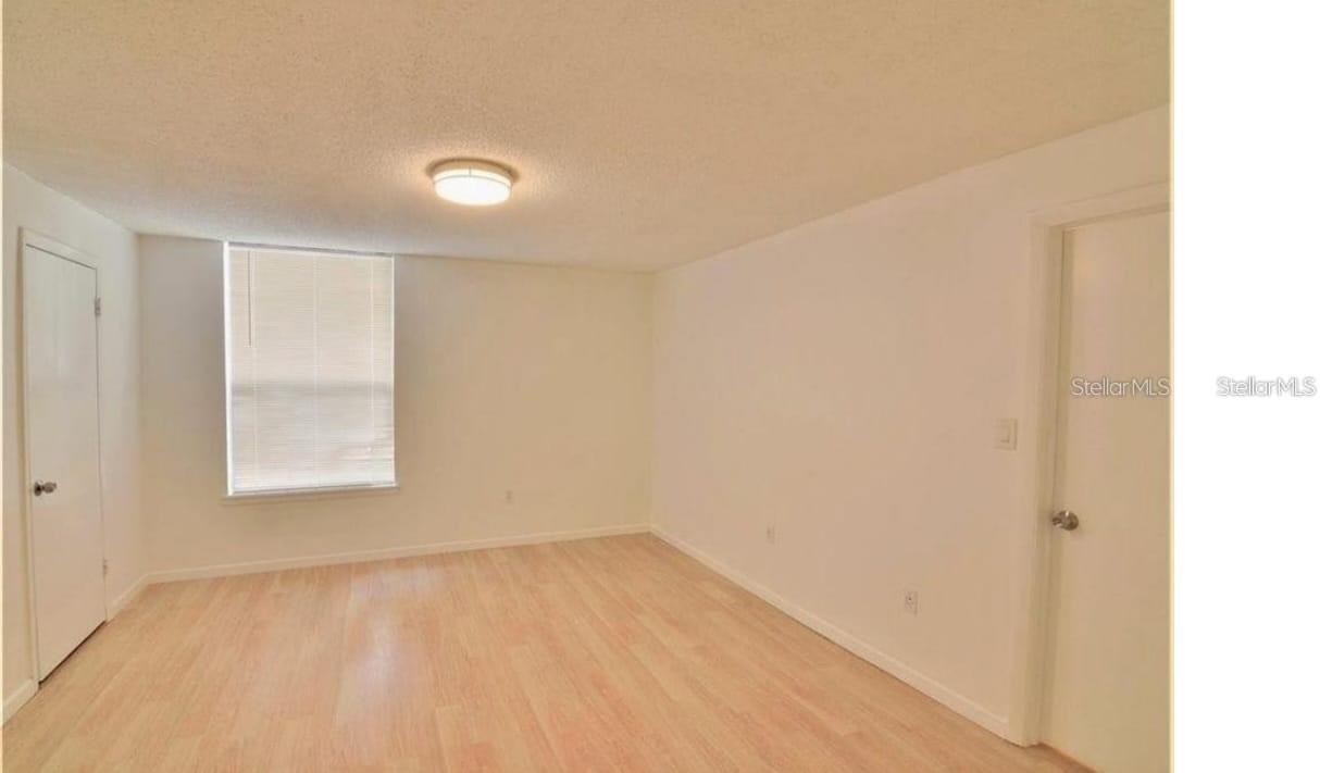 Image 4 of 14 For 524 Orange Drive 21