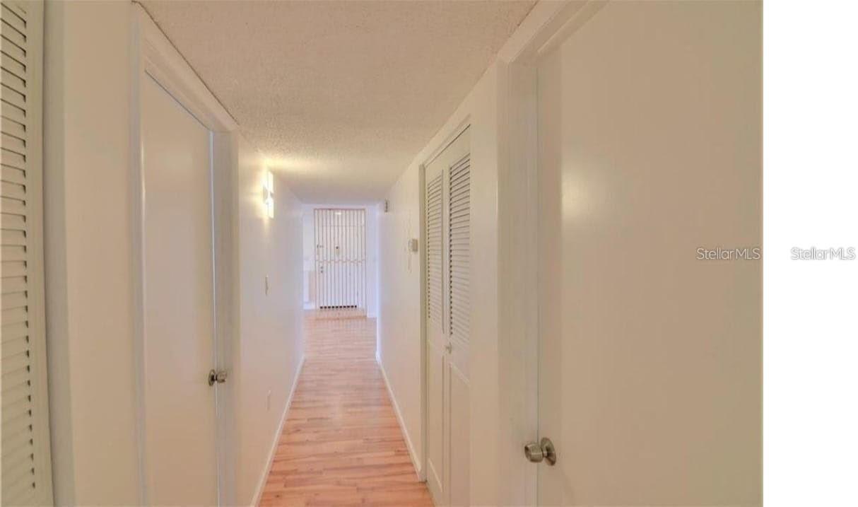 Image 6 of 14 For 524 Orange Drive 21