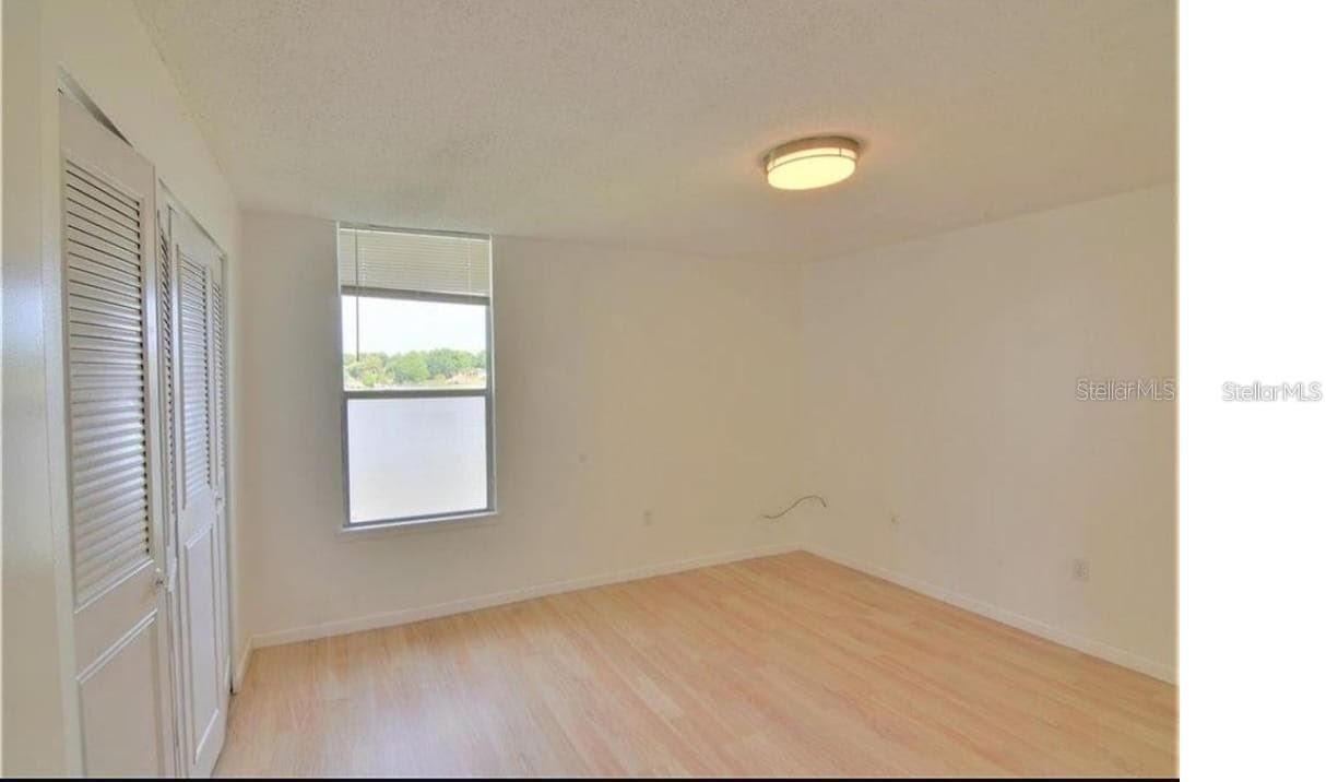 Image 7 of 14 For 524 Orange Drive 21