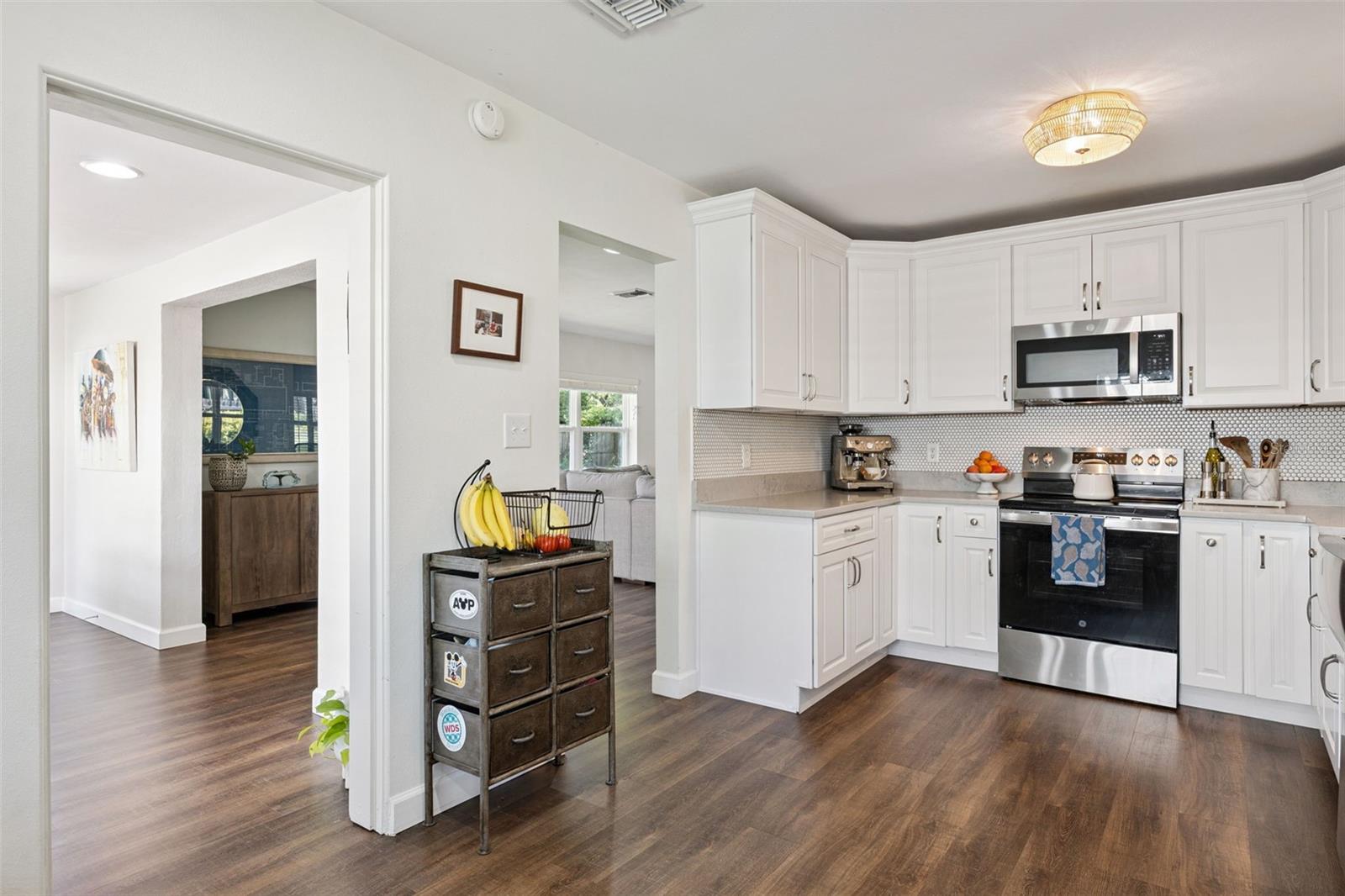 Image 14 of 35 For 1215 Ridgecrest Rd Road