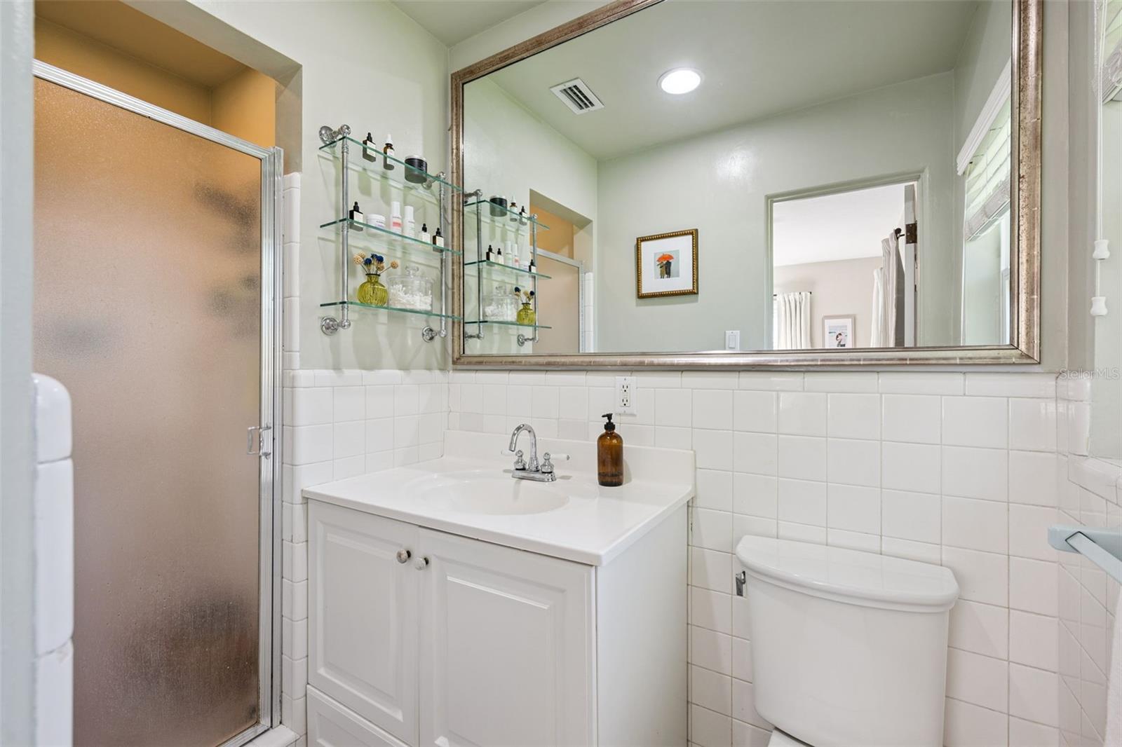 Image 24 of 35 For 1215 Ridgecrest Rd Road