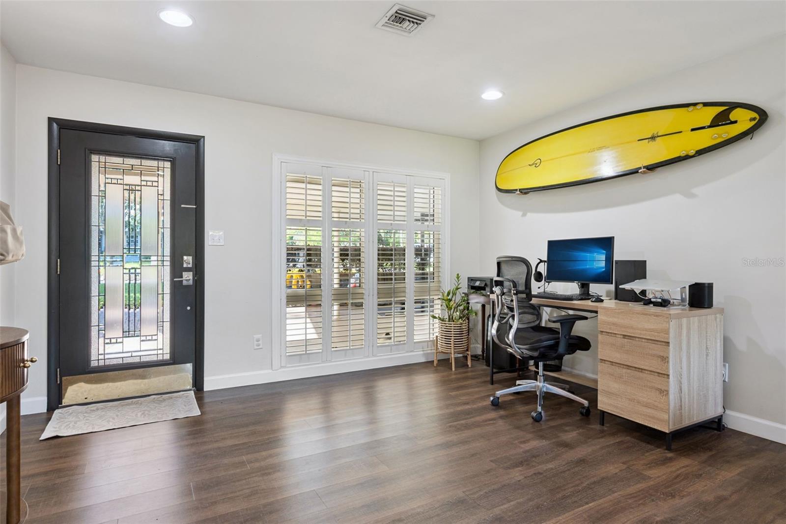 Image 6 of 35 For 1215 Ridgecrest Rd Road