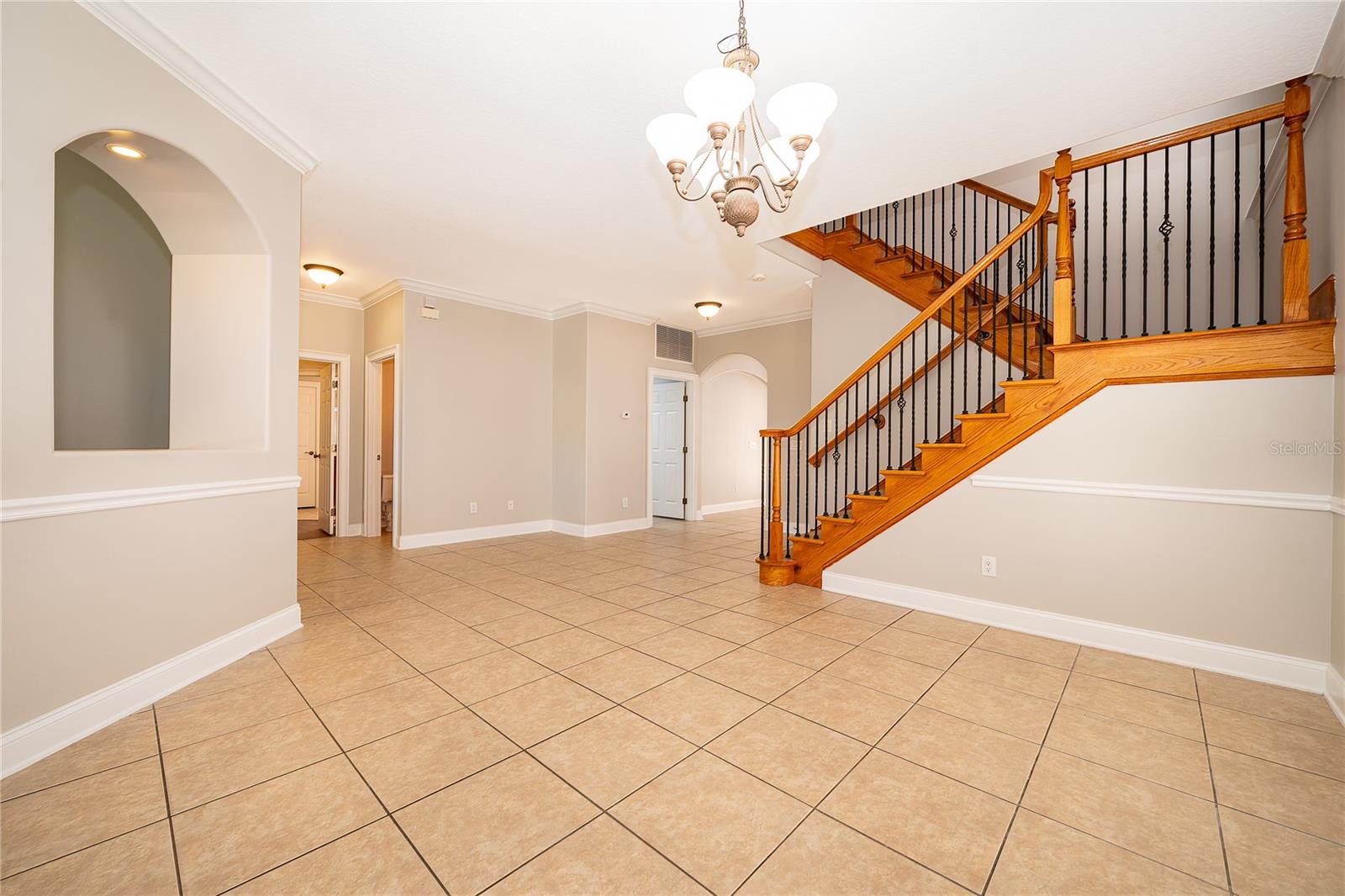 Image 16 of 40 For 6825 Dolce Street