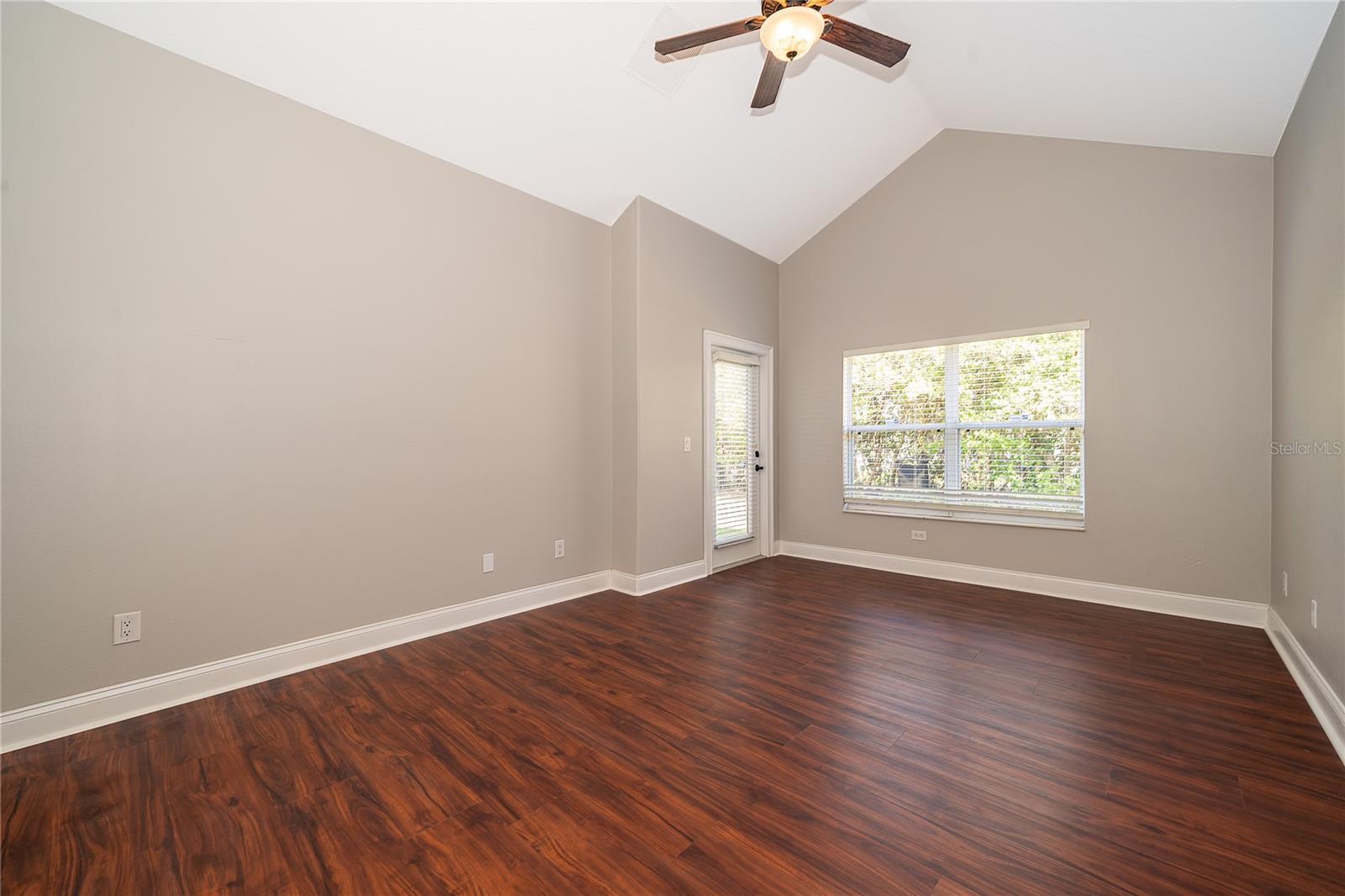 Image 28 of 40 For 6825 Dolce Street