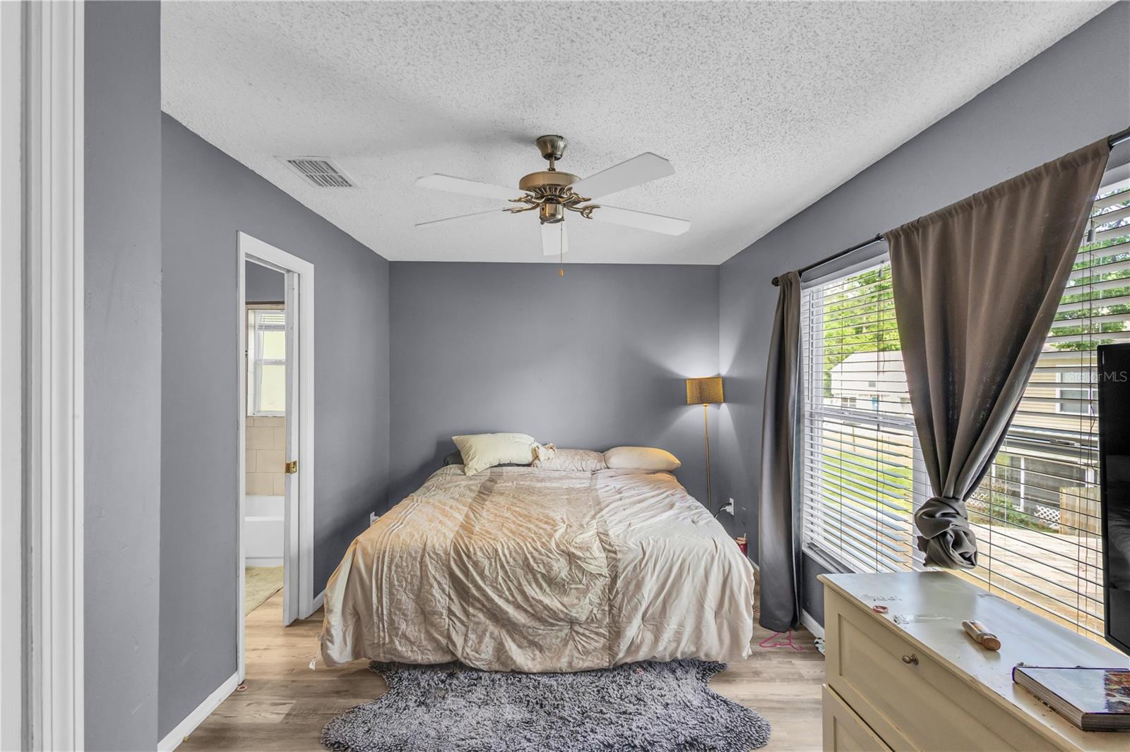 Image 17 of 32 For 477 Green Spring Circle