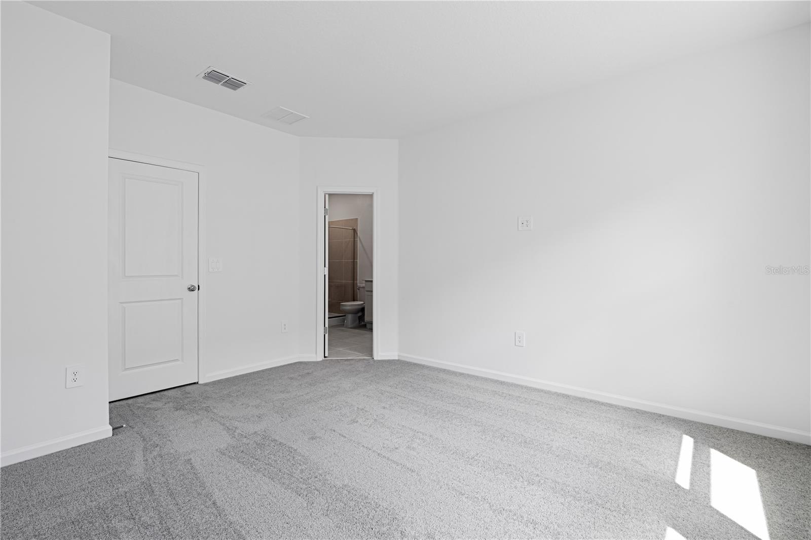 Image 13 of 27 For 3119 Kurtz Terrace