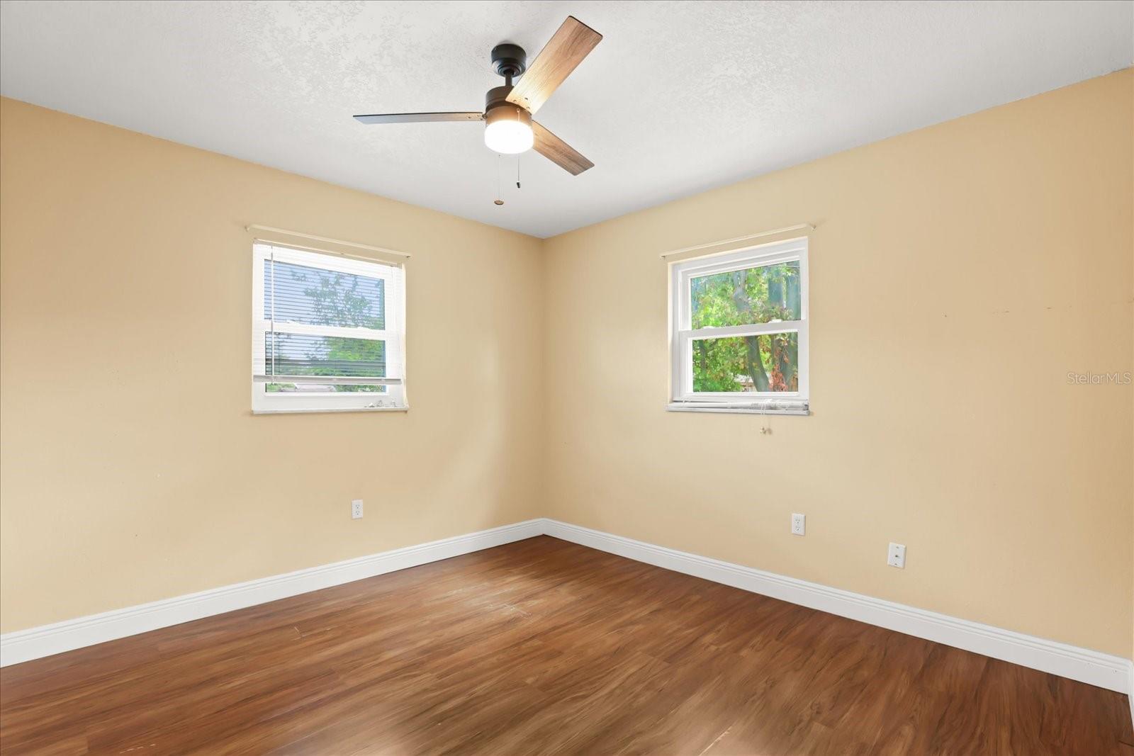Image 17 of 30 For 1739 Hinckley Road