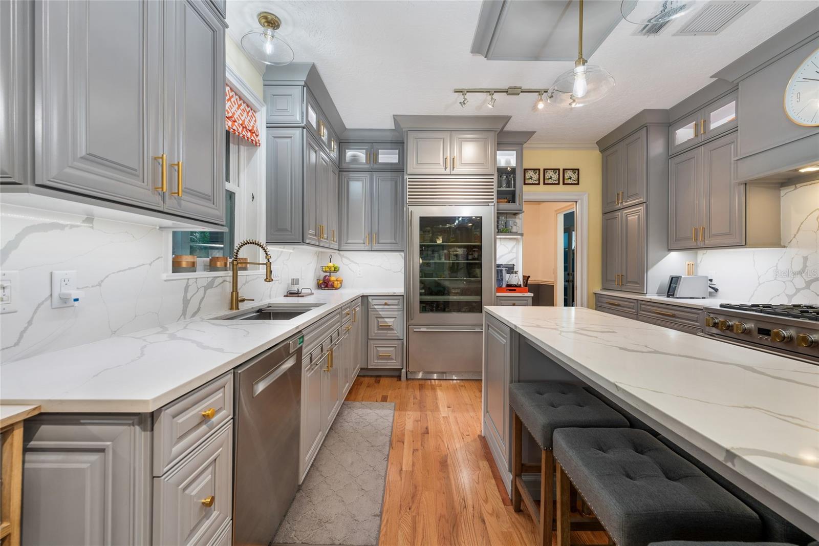 Image 10 of 46 For 4200 Inwood Landing Drive