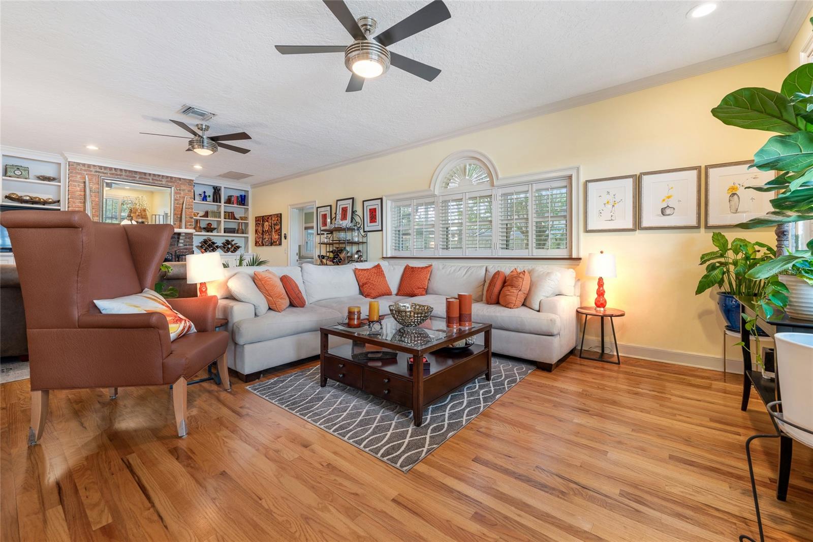 Image 17 of 46 For 4200 Inwood Landing Drive