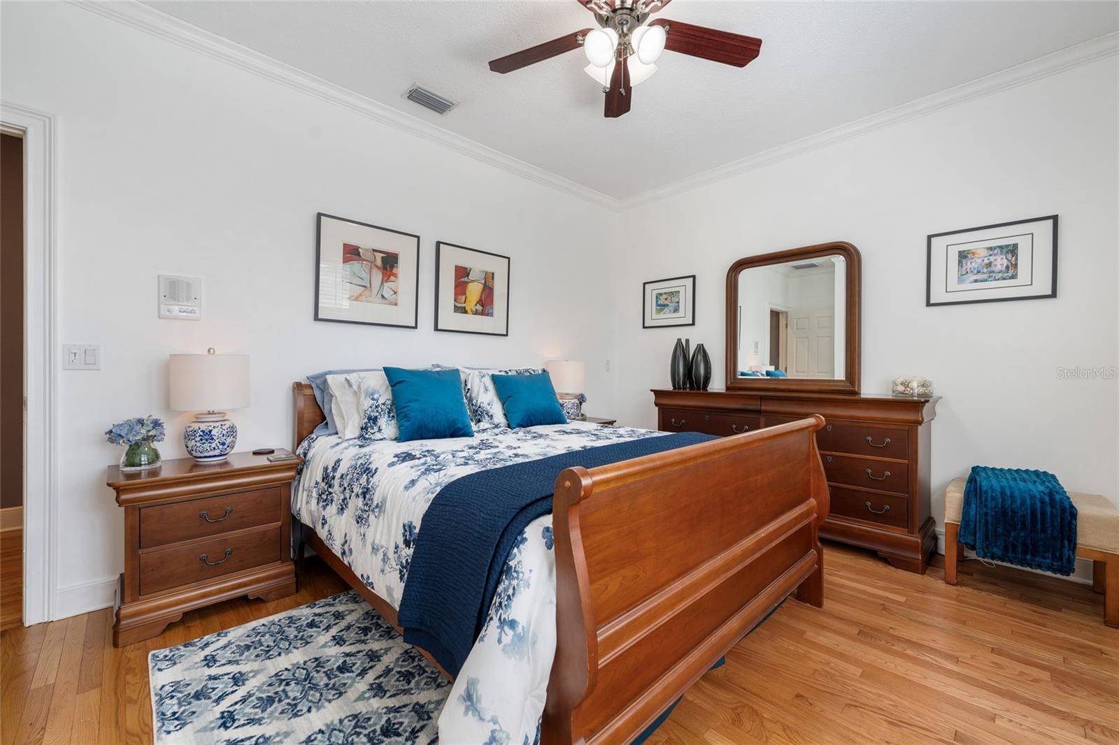 Image 32 of 46 For 4200 Inwood Landing Drive