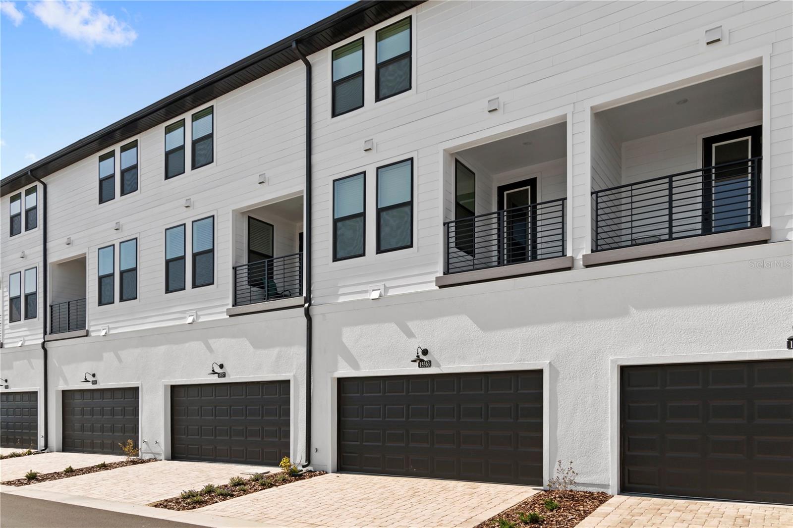 Image 33 of 39 For 15363 Hamlin Park Drive