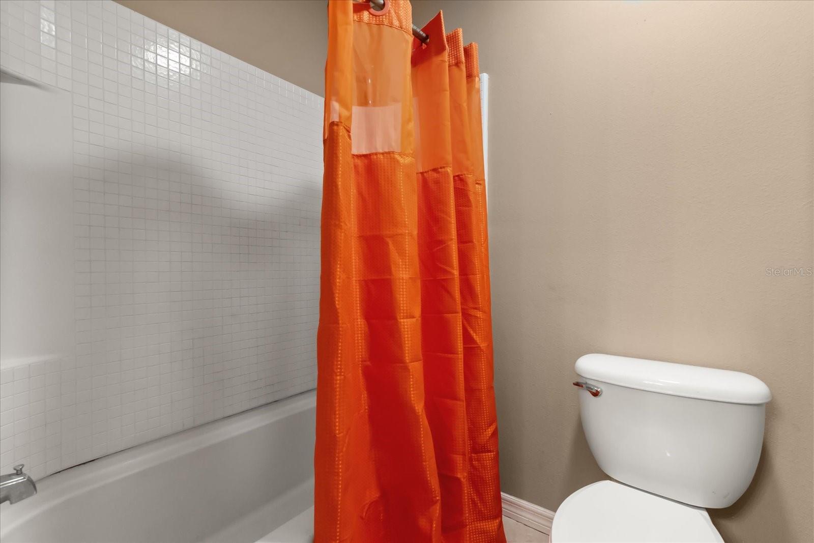 Image 18 of 35 For 2721 Walden Woods Drive