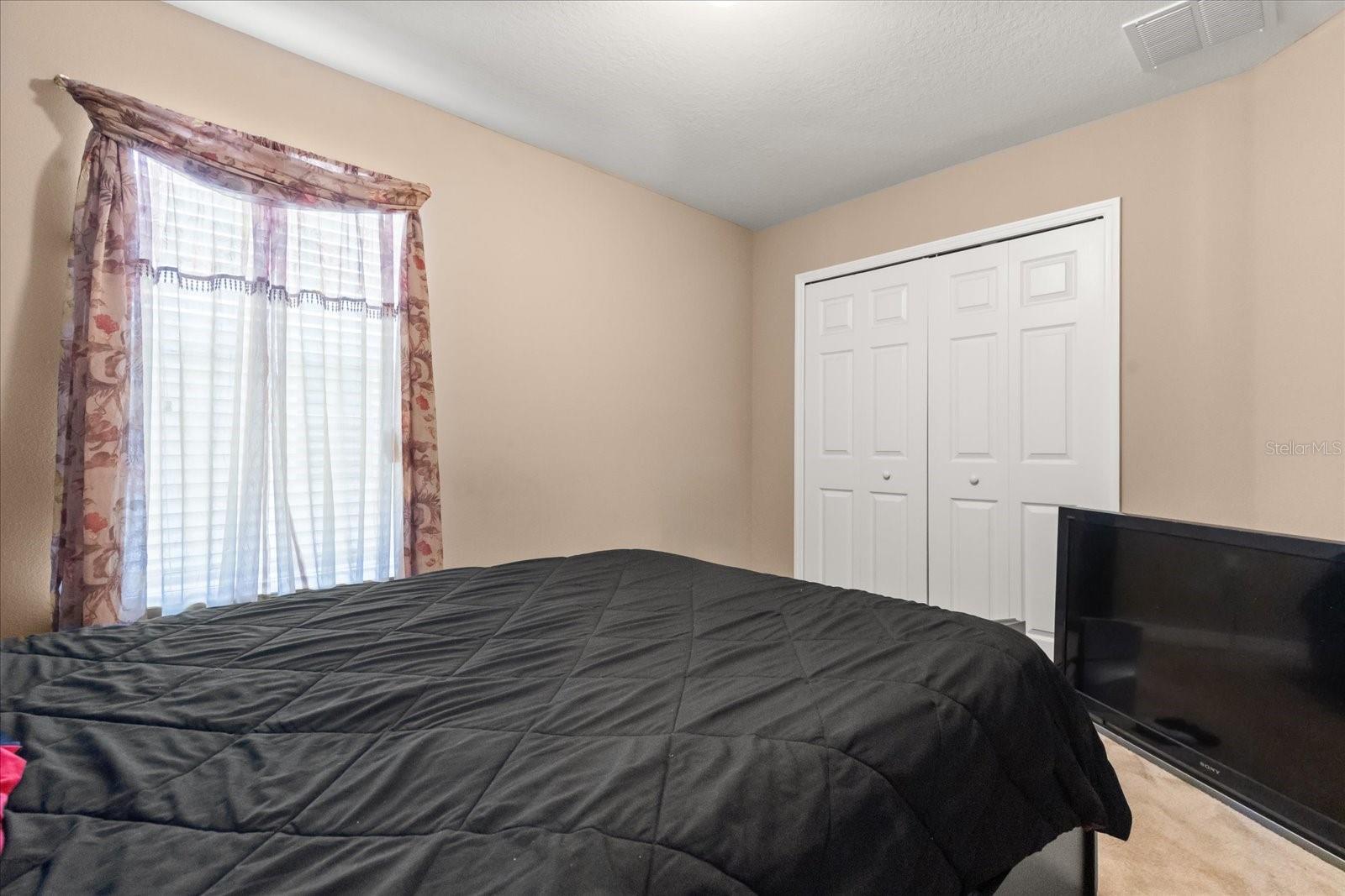 Image 21 of 35 For 2721 Walden Woods Drive