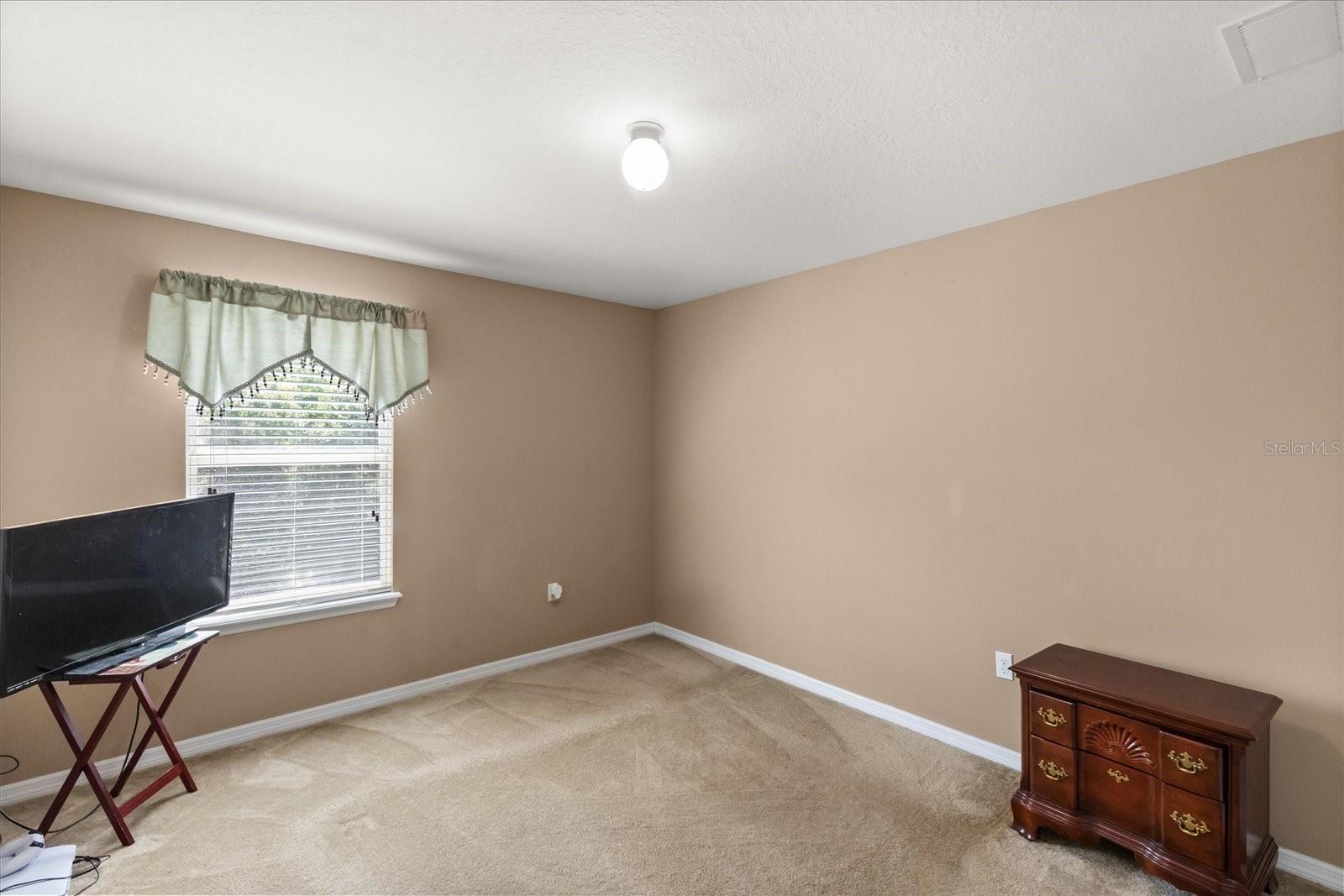 Image 24 of 35 For 2721 Walden Woods Drive